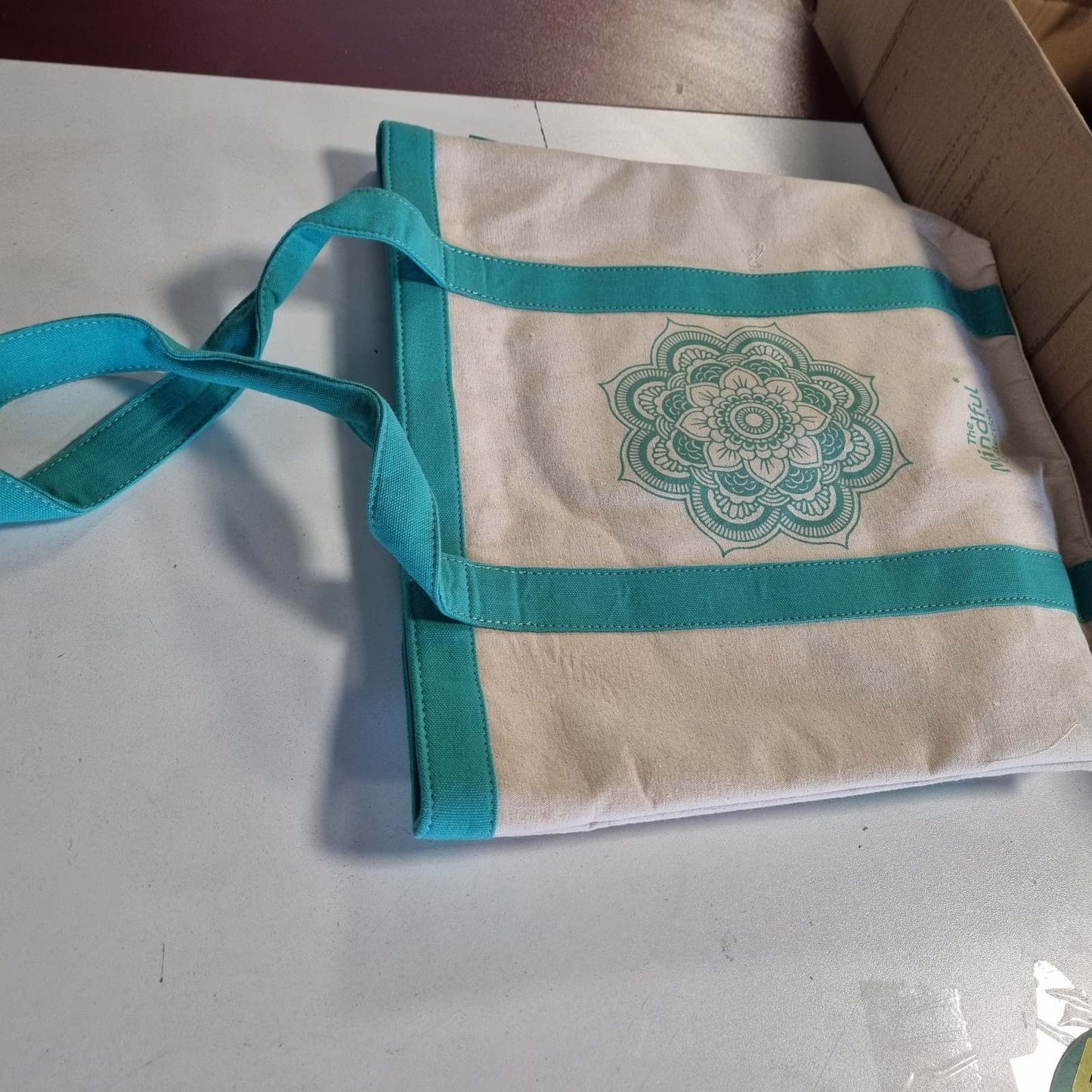 288386 - KnitPro Çantë KP36661, pëlhurë, ngjyrë blu të gjelbër dhe ecru, një madhësi