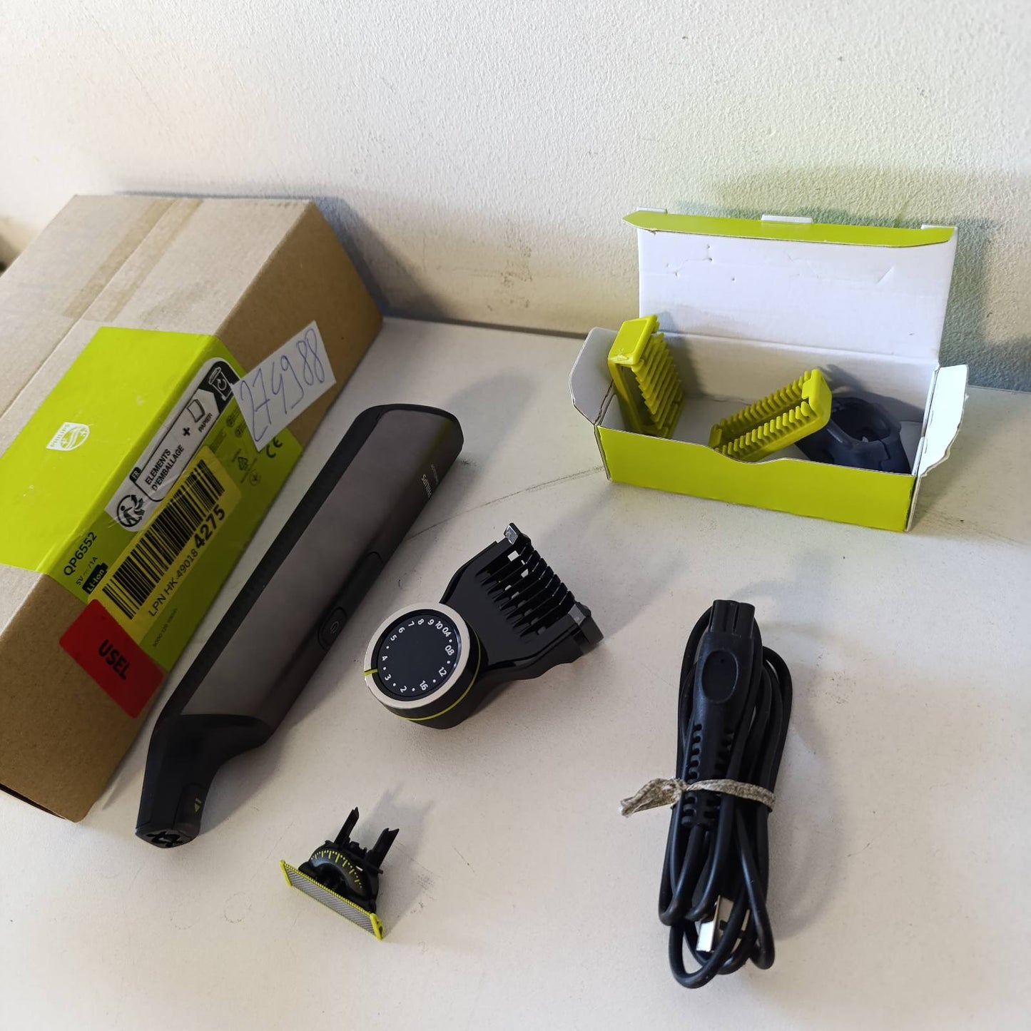 274988 - PHILIPS OneBlade Pro 360, Makinë Elektrike Rroje, 2x 360 Tehe, Krehër Preciz, 2x Pajisje Shtesë, Çantë Udhëtimi, (QP6552/30)