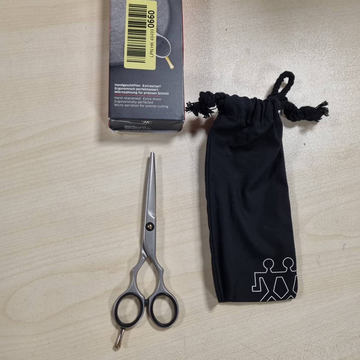 300385 - ZWILLING Gërshërë për flokë Premium, Argjend, 140 mm