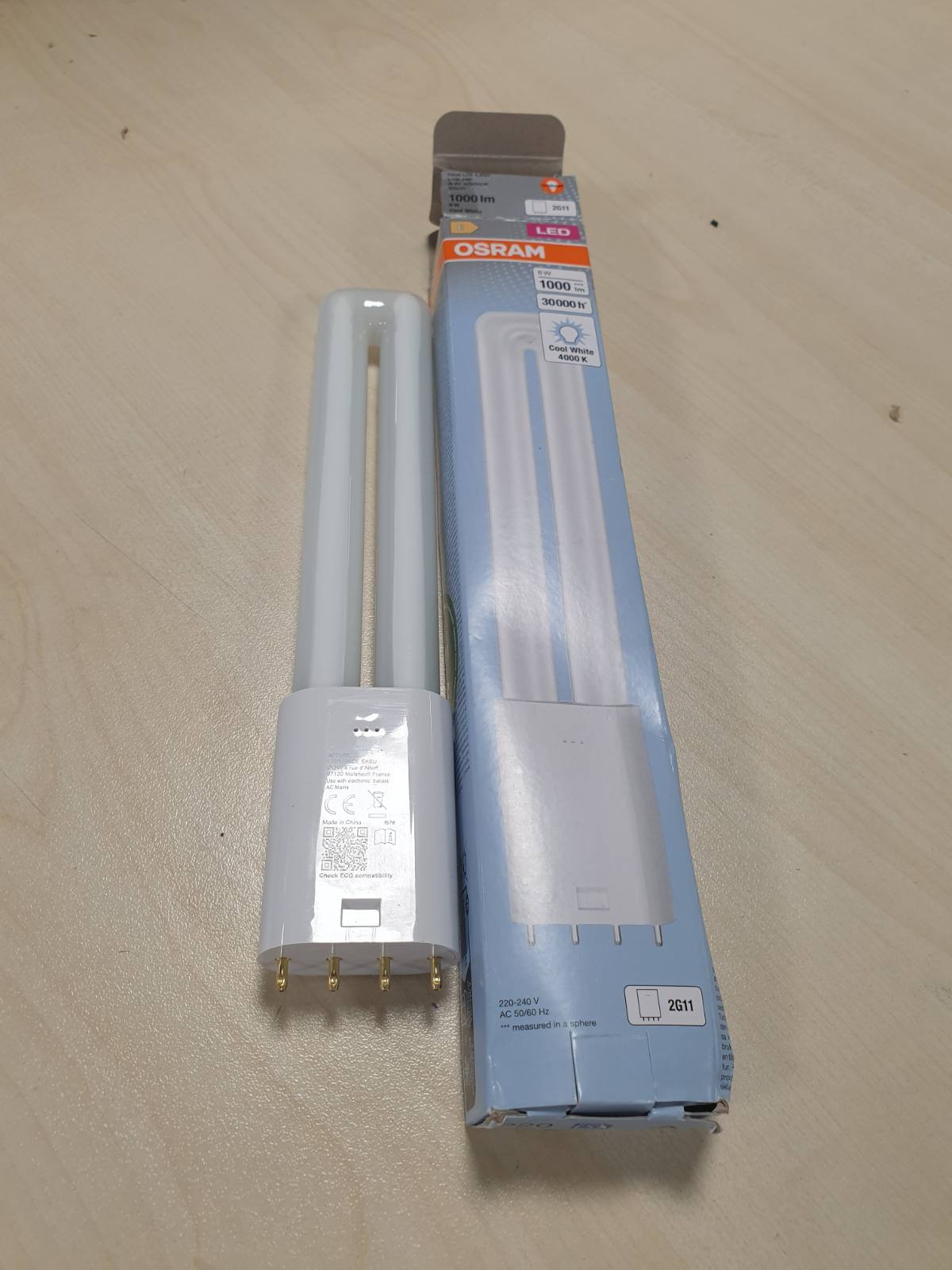 184283 - OSRAM Llambë LED DULUX L18 për Prizë 2G11, 8 Vat, 1000 Lumen, E Bardhë e Ftohtë (4000K), Zëvendësim për Llambat Konvencionale 18W Dulux