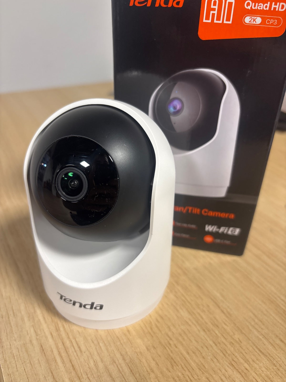 268829 - TENDA Kamerë e Brendshme WiFi 3MP për Mbikëqyrje, me Audio 2-Kahëshe, Shikim Nate 12M, Detektim Lëvizjeje, Kamerë IP 360°, Memorje SD deri në 256GB, CP3V3.00