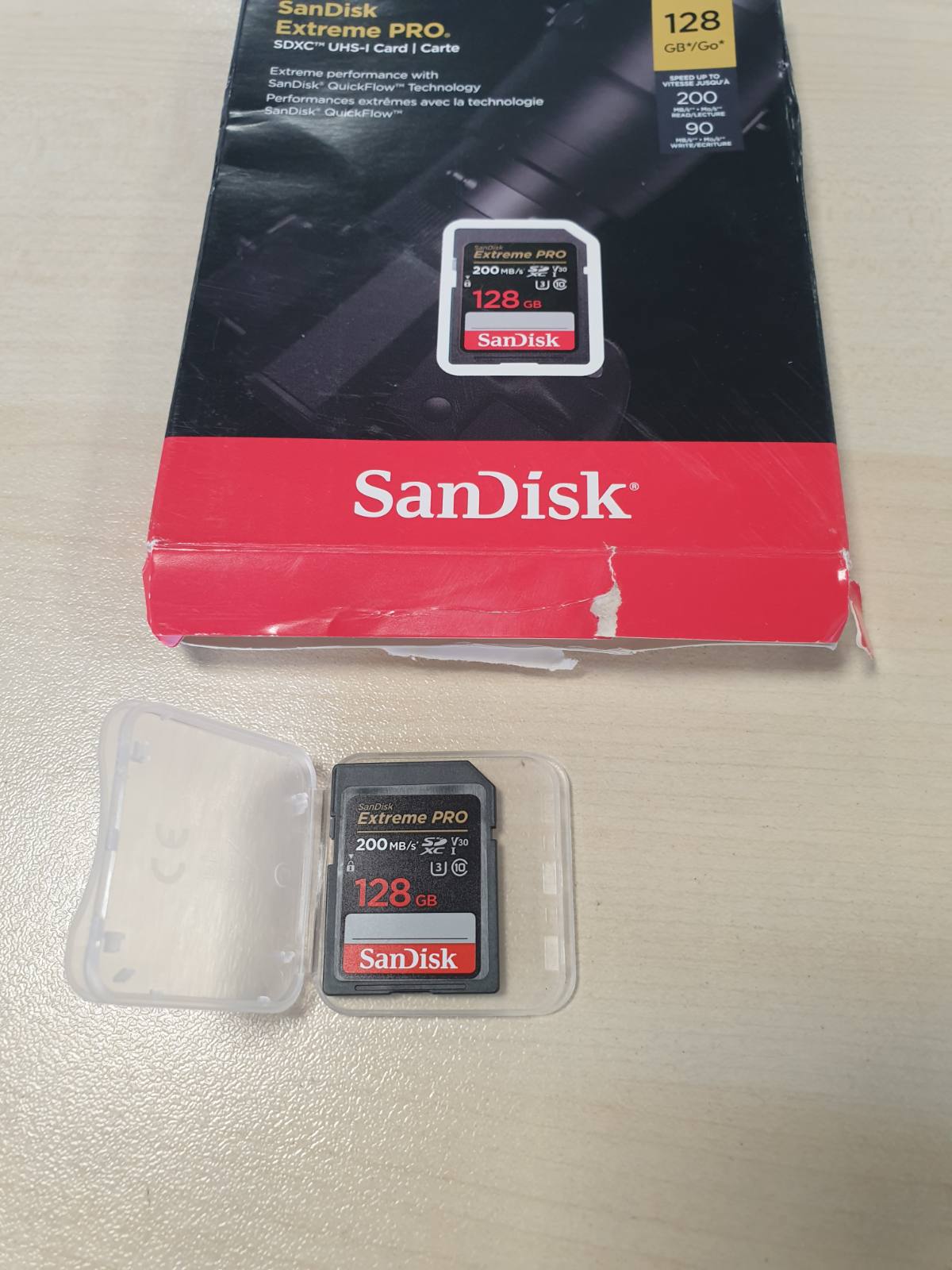 299327 - SANDISK Extreme SDSDXXD-128G-GN4IN - Kartë memorieje MicroSD, e zezë, 128 GB