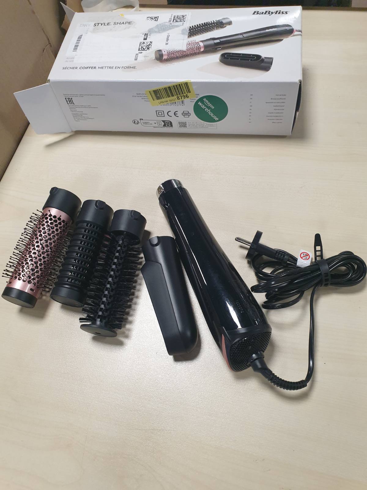 275016 - BaByliss Furçë me ajër të nxehtë Perfect Finish AS126E, 3 aksesorë, 2 cilësime nxehtësie, butoni Cool Shot, teknologji jonike, 1000W