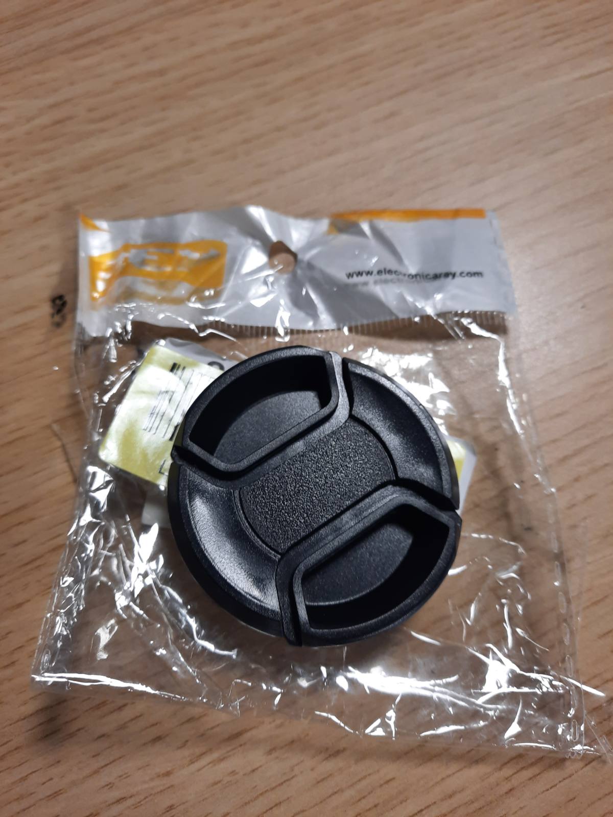 320752 - REY Kapak Universal i Lenteve 40.5 mm