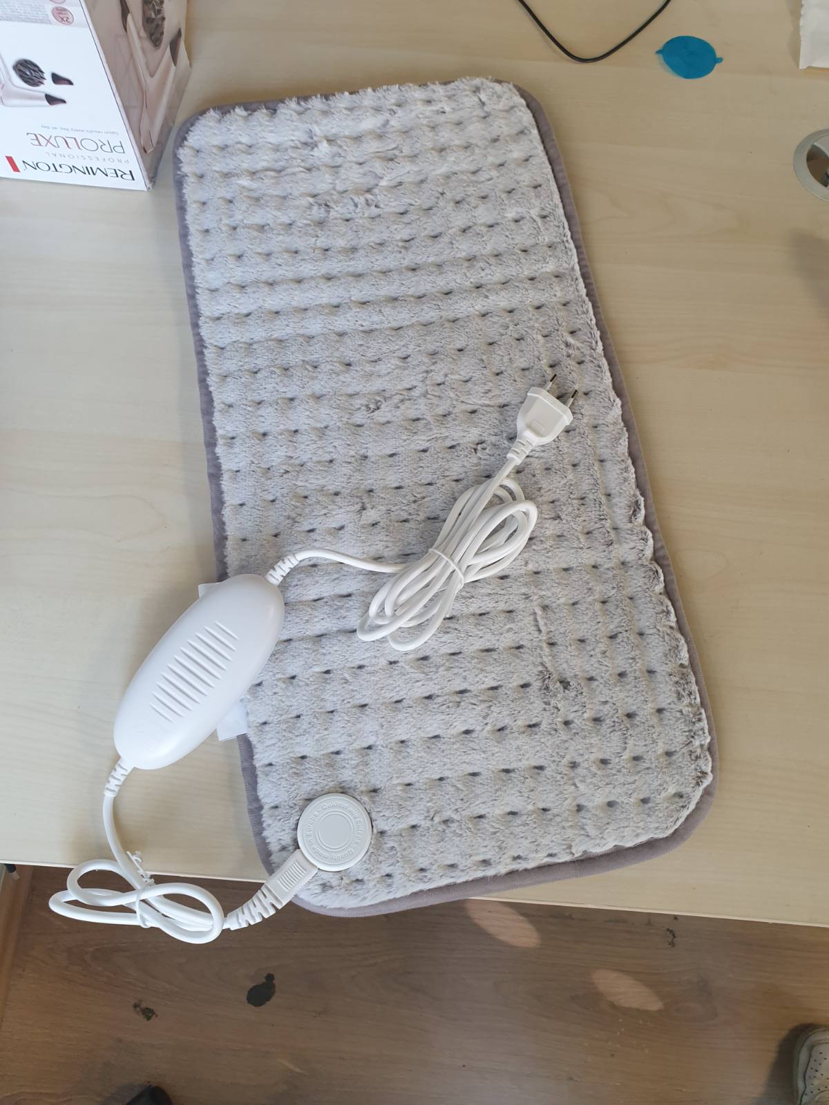 316247 - BEURER Jastëk ngrohës HK 123 XXL Nordic, 3 cilësime temperature, fikje automatike, i larë në lavatriçe, madhësia XXL 60 x 30 cm, me pamje leshi artificial