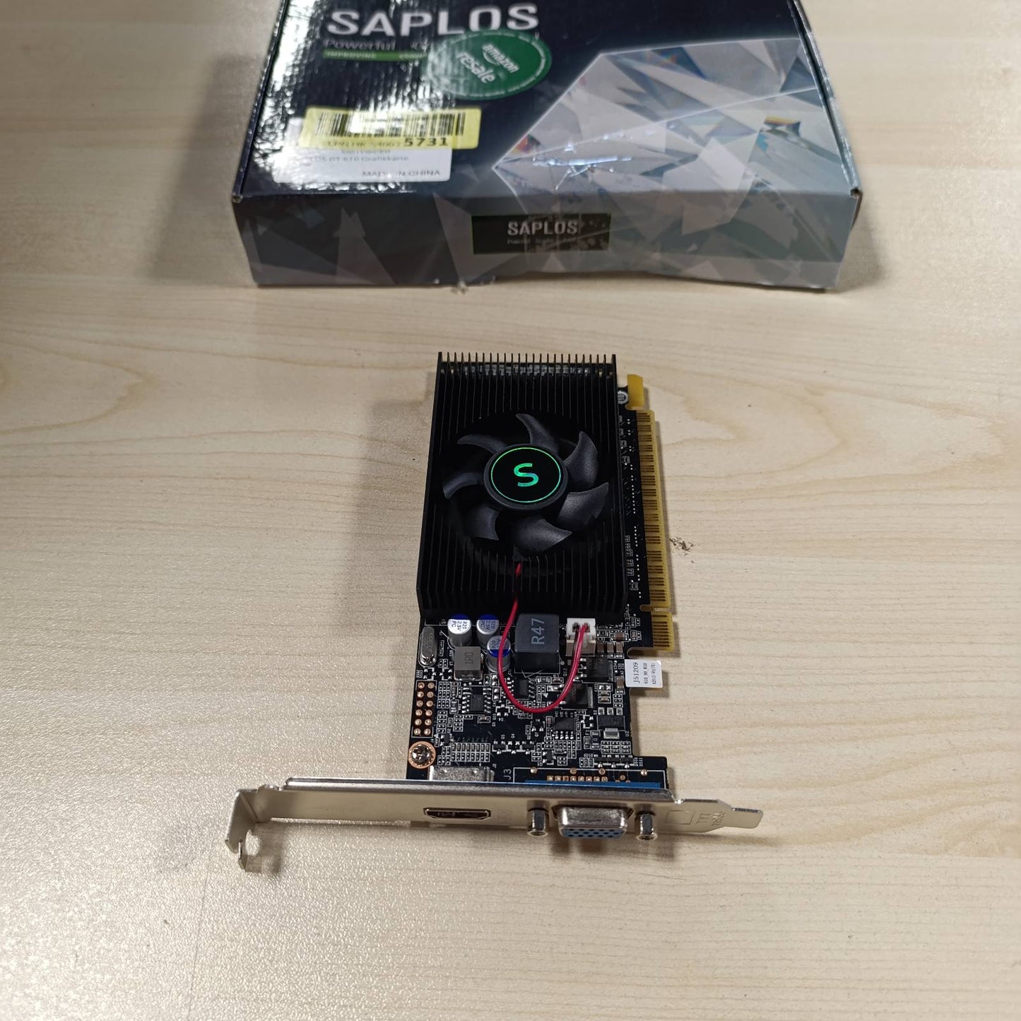 267961 - SAPLOS GeForce GT 610 kartë grafike, 2GB DDR3, 64-bit, VGA HDMI, PCI Express x16, DirectX 11