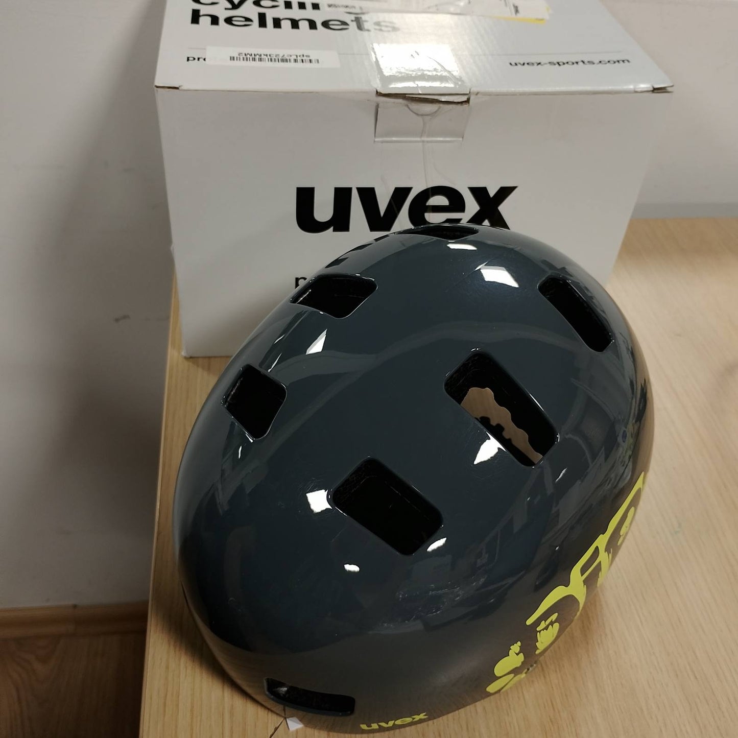 292777 - UVEX Helmetë biçiklete për fëmijë Kid 3, gri (Dirtbike gri-limon), madhësia 55-58 cm