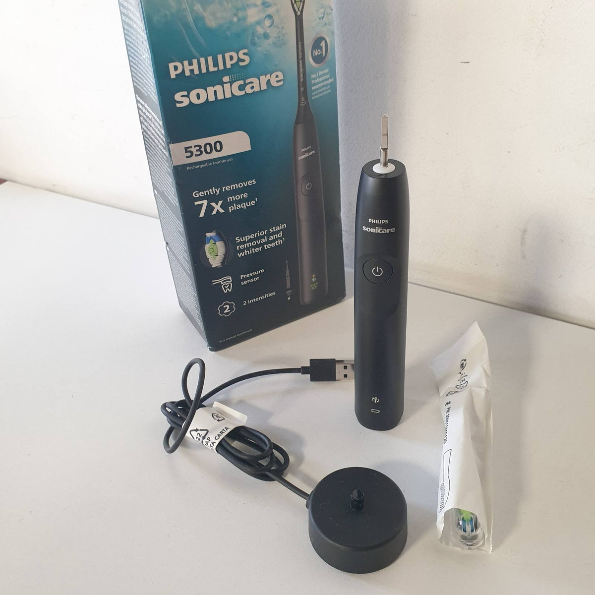 305793 - PHILIPS Furçë dhëmbësh elektrike Sonicare 5300, HX7101/01, 2 nivele intensiteti, kontroll presioni, EasyStart, Smartimer, BrushPacer, e zezë