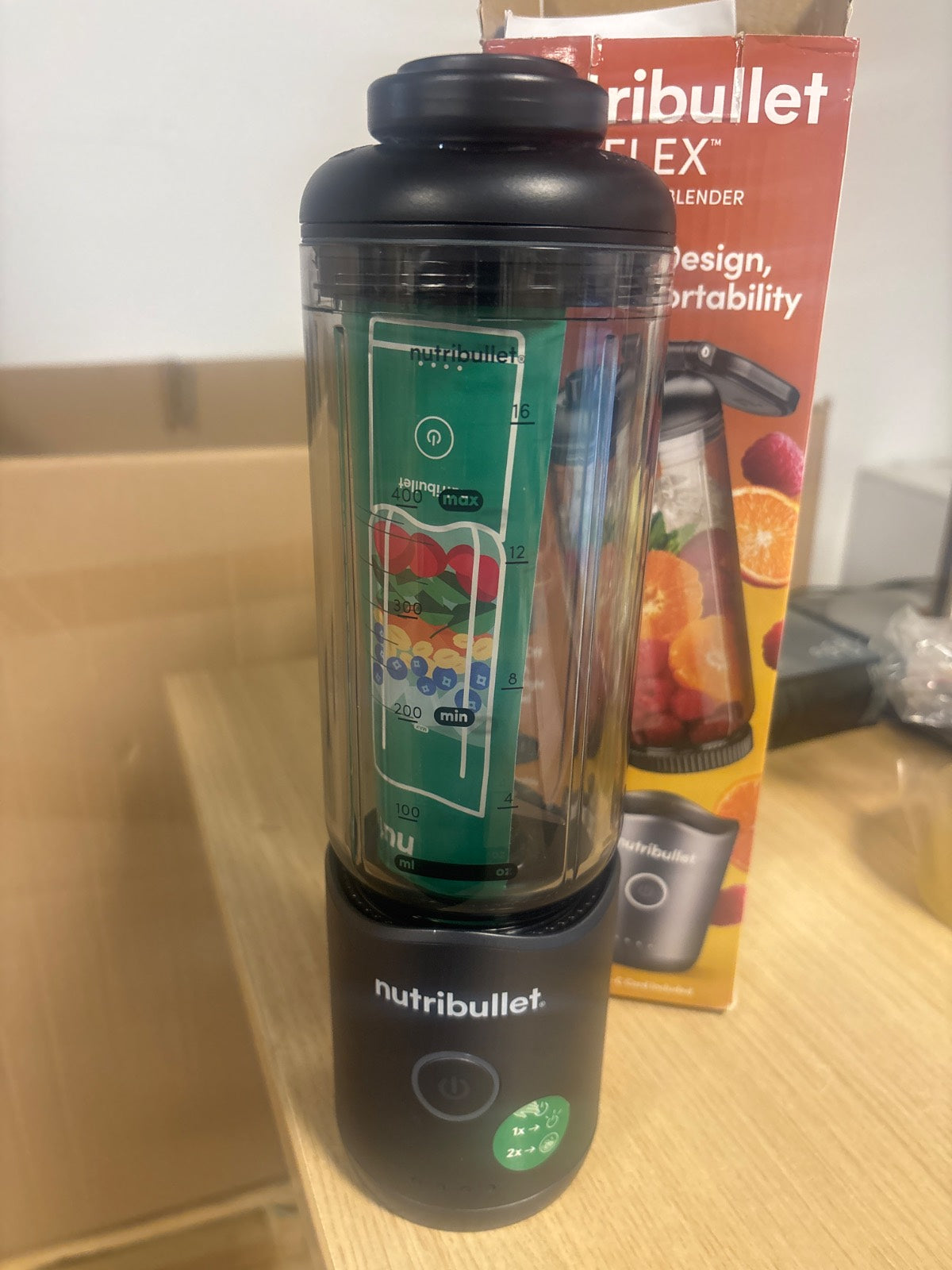 288291 - NUTRIBULLET Flex 590ml - Blender Portativ për Smoothie, Thërrmon Akullin dhe Frutat e Ngrira, USB-C, Rrip Mbajtës, Gotë pa BPA, Gri çeliku (NBP013GM)