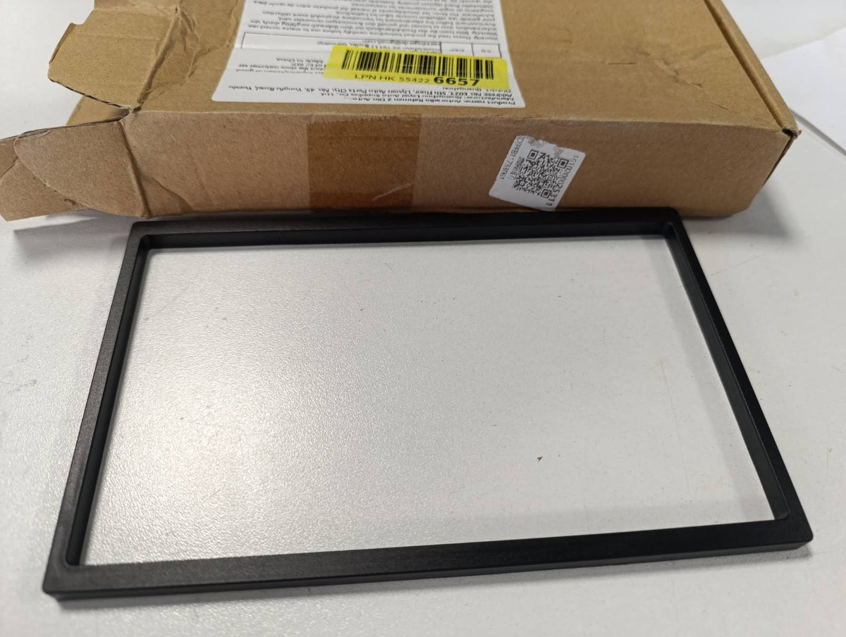 310553 - Kornizë radioje makine, navigim DVD 2 DIN, 7 inç, plastikë rezistente, 178x102 mm, e zezë