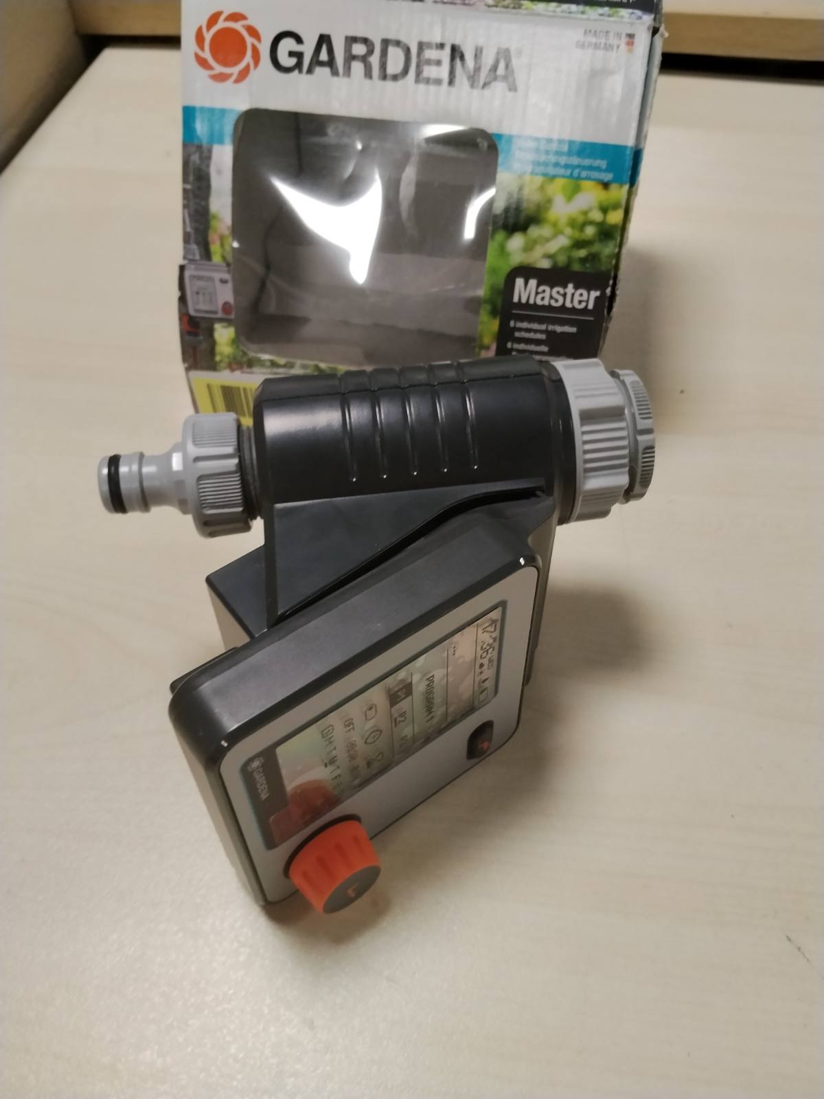 312584 - GARDENA IRRIGATION CONTROL MASTER - Ujitje automatike, 6 orare, ekran LCD, funksion Water Now, Safe-Stop (1892-20)