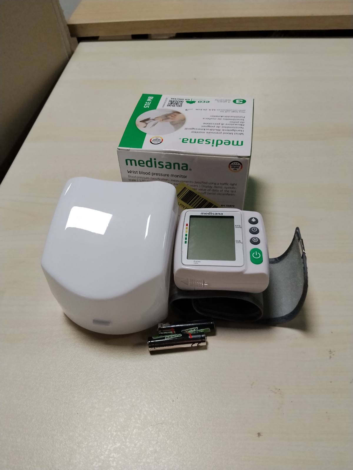 297109 - MEDISANA BW 315 Monitor i tensionit të gjakut për kyçin e dorës, Monitor i tensionit të gjakut dhe pulsit