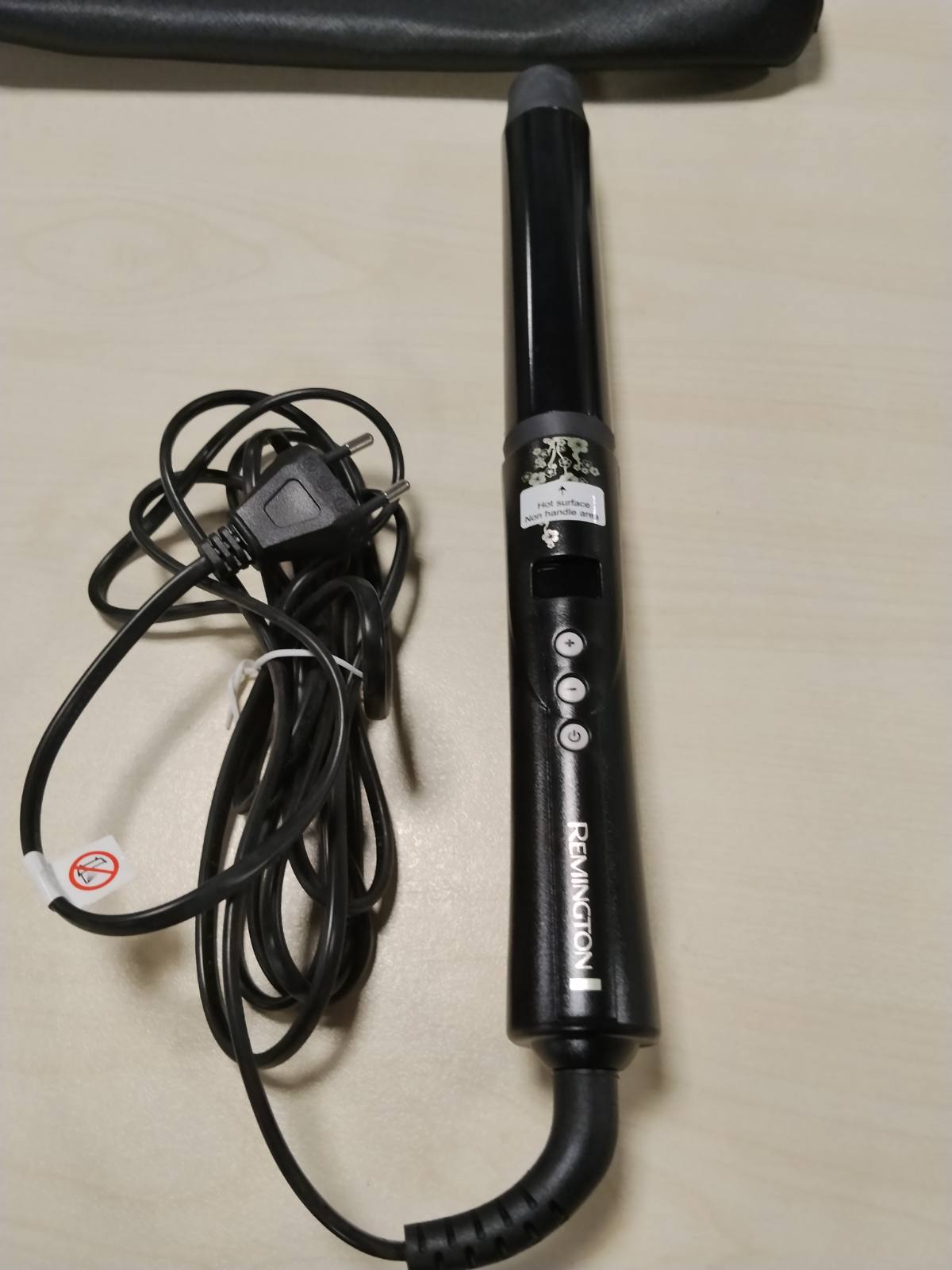 307520 - REMINGTON Hekur Kaçurrelash Pearl Digital, 32 mm, Ekran LCD 130-210°C, me dorezën e nxehtësisë, CI9533