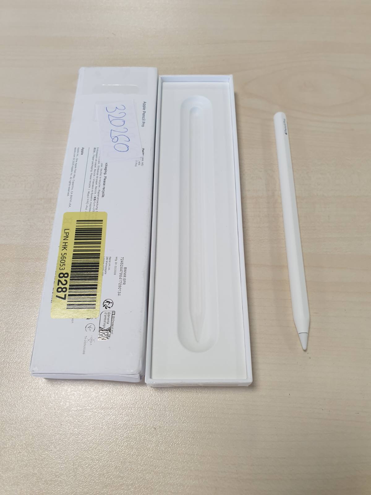 320260 - APPLE PENCIL PRO, Mjete të përparuara, precizion perfekt në piksel, ndjeshmëri ndaj presionit dhe pjerrësisë, vonesë më e ulët, për shënime, vizatim dhe art