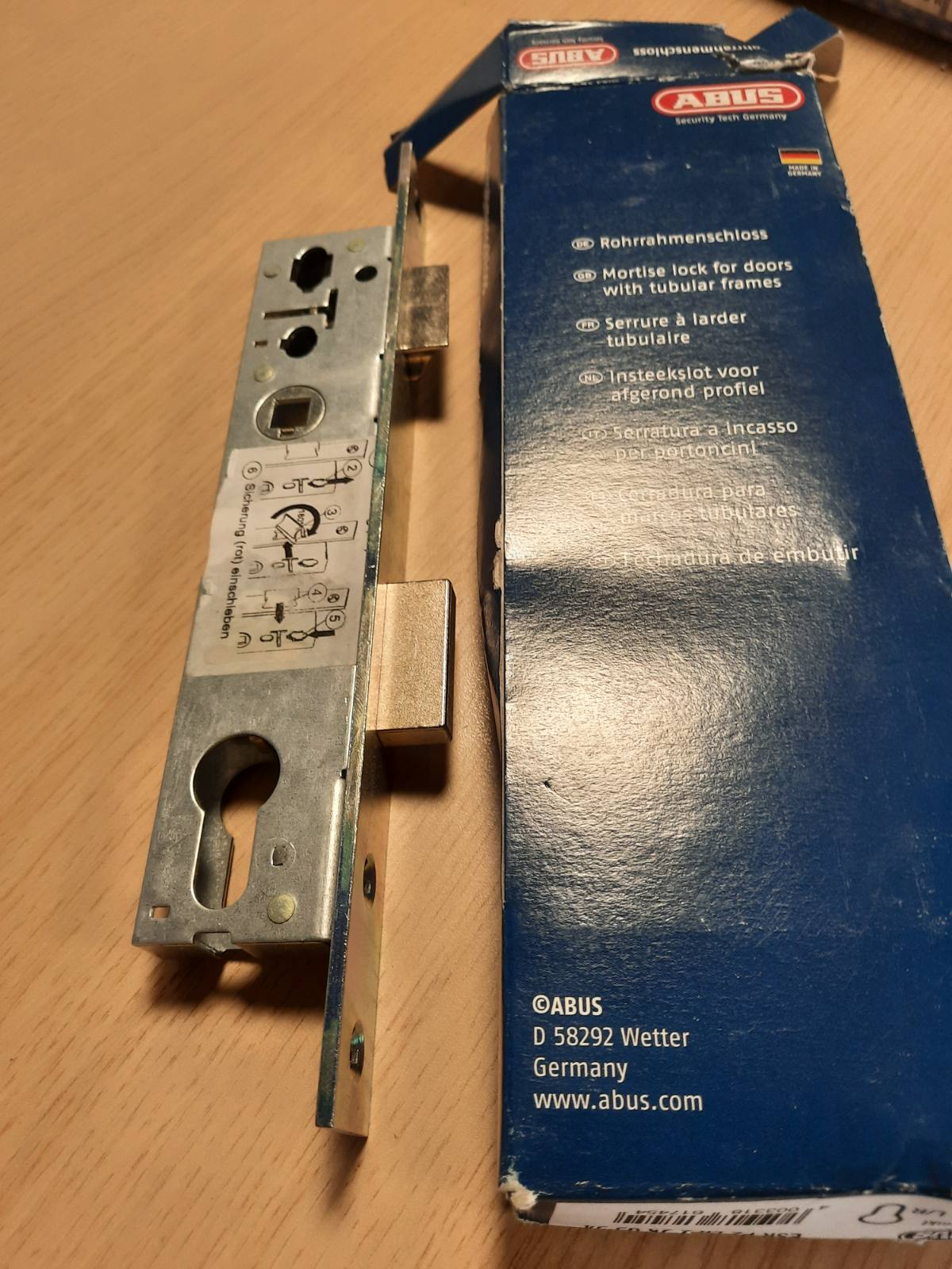 322338 - ABUS 61745 Kyç me gropë, argjend, 25 mm