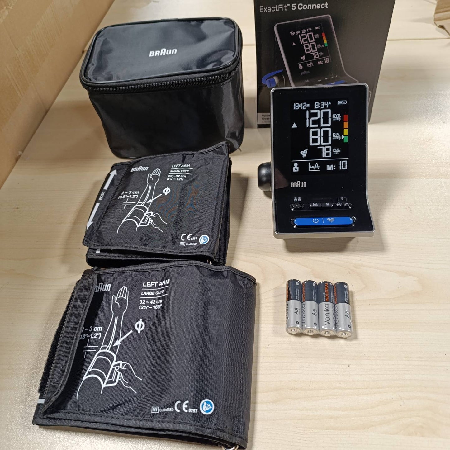 275109 - BRAUN Monitor i tensionit të gjakut ExactFit 5 Connect, 2 madhësi manshete, për përdorim në shtëpi, BUA6350