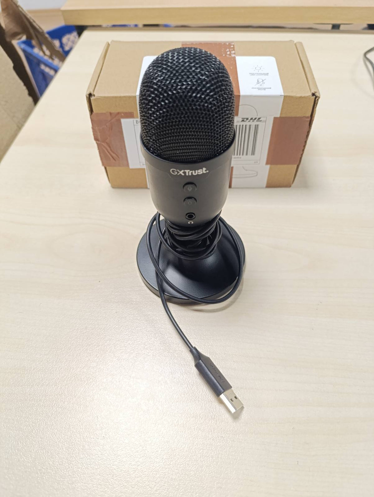 308939 - GXTrust Mikrofon USB Streaming Yami për PC Podcast Twitch Discord ASMR, E zezë