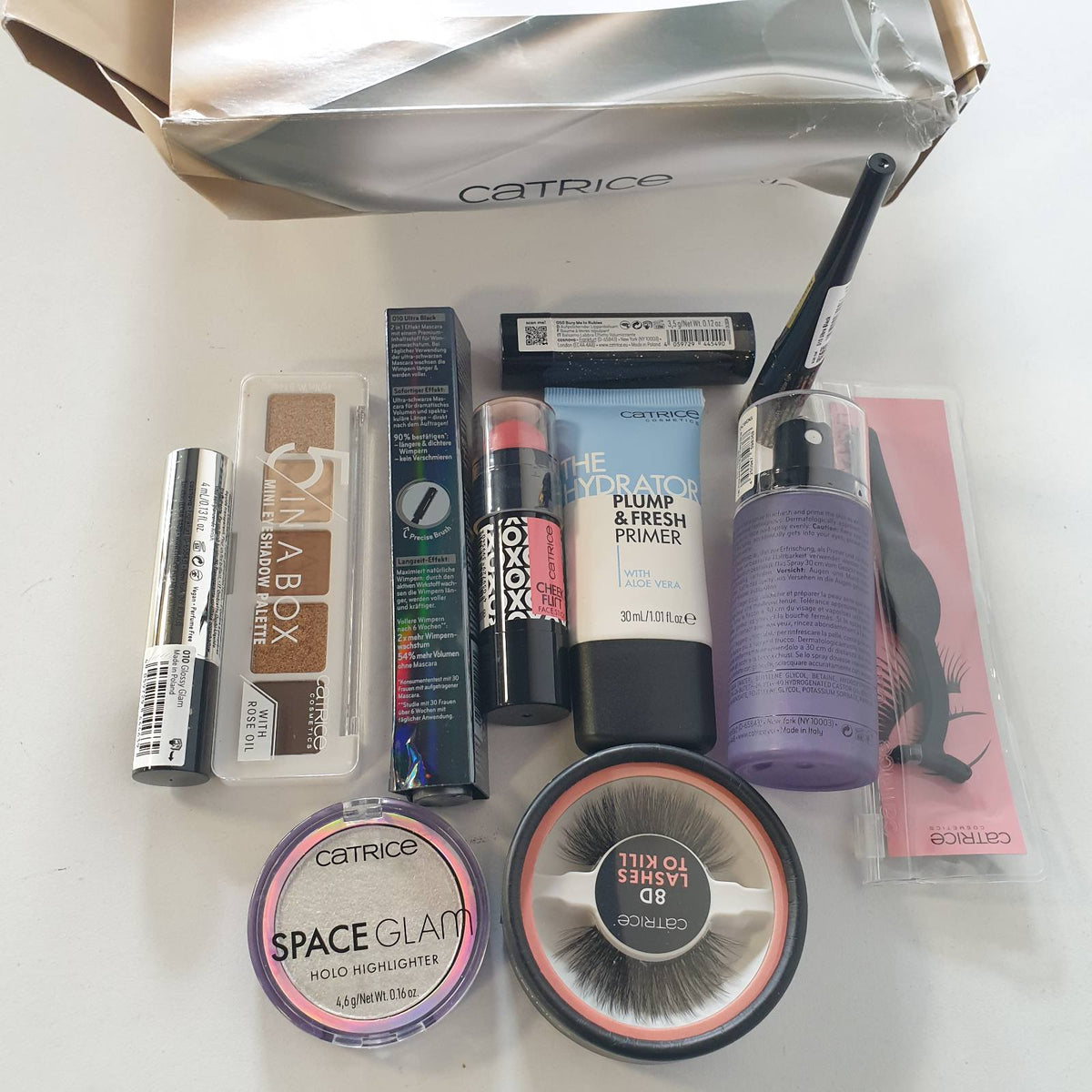 302186 - CATRICE Set Make-up The Afterlight Look, 11 Pjesë, Primer, Rimel, Highlighter, Lip Balm