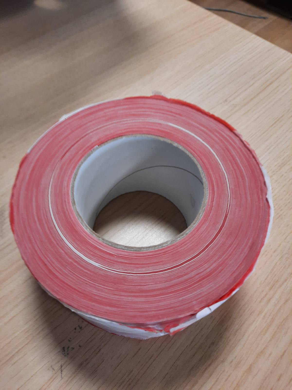 314264 - AMIG Shirit mbrojtës i kuq dhe i bardhë LDPE - 500 m x 70 mm, Jo ngjitës, I papërshkueshëm nga uji