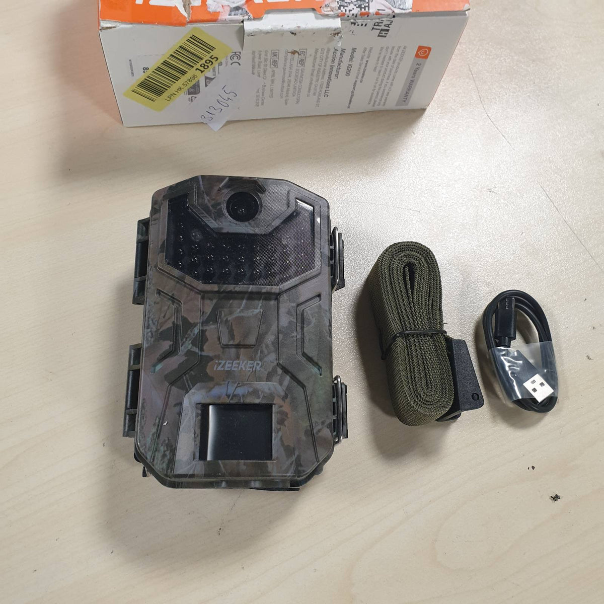 313045 - iZEEKER Kamera Shtegtare, Kamera Gjuetie 2K 36MP HD me Shikim Nate me LED IR 940nm, Pa Shkëlqim, e Padukshme, IP66 Rezistente ndaj Ujit për Vëzhgim të Faunës së Egër dhe Monitorim të Sigurisë së Brendshme