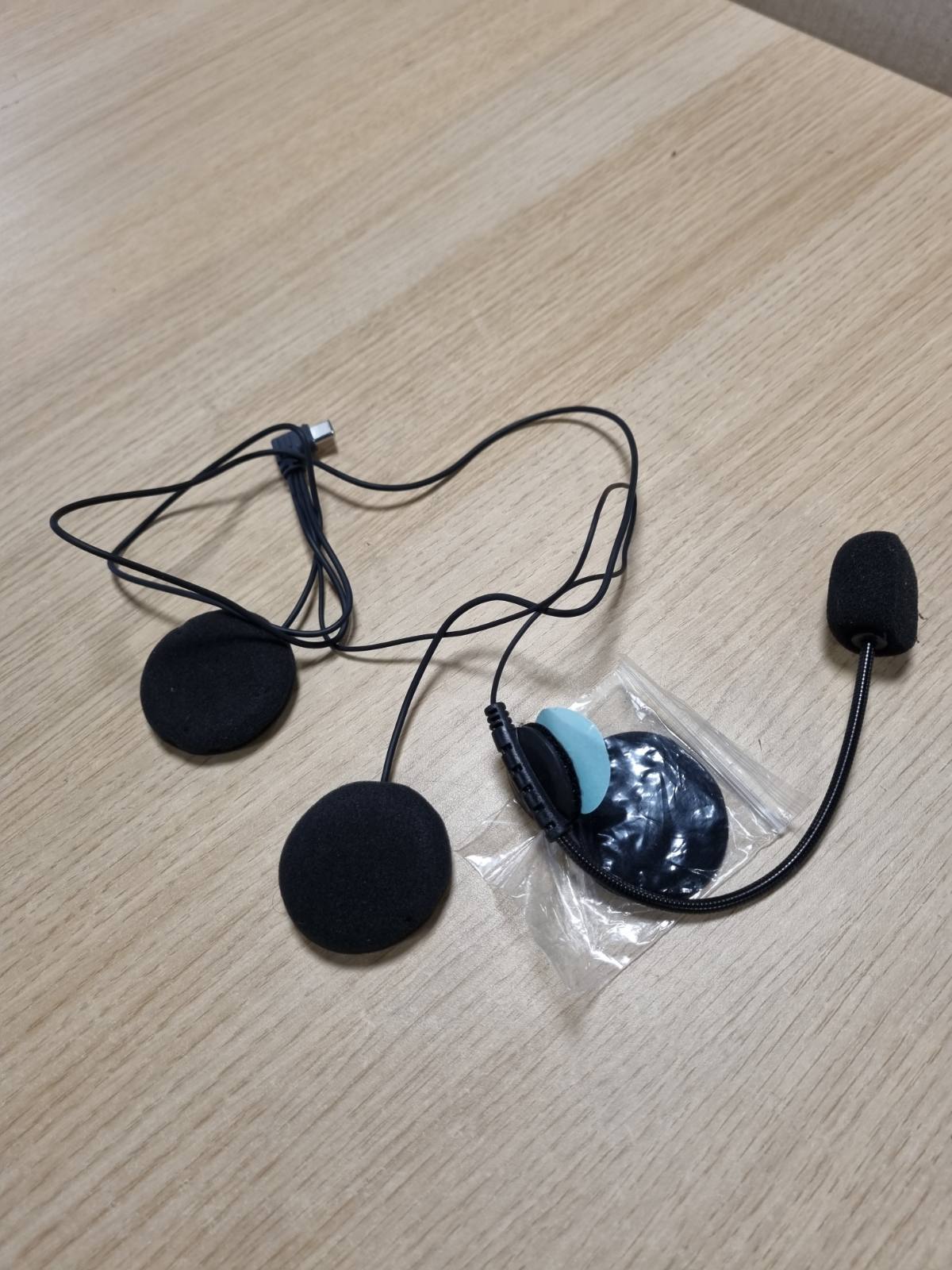 273561 - EJEAS, Aksesorë për helmetën Tipi C për sistemin e komunikimit Bluetooth të motoçikletës V4/V6/V7/MS8/MS20 (i përditësuar)