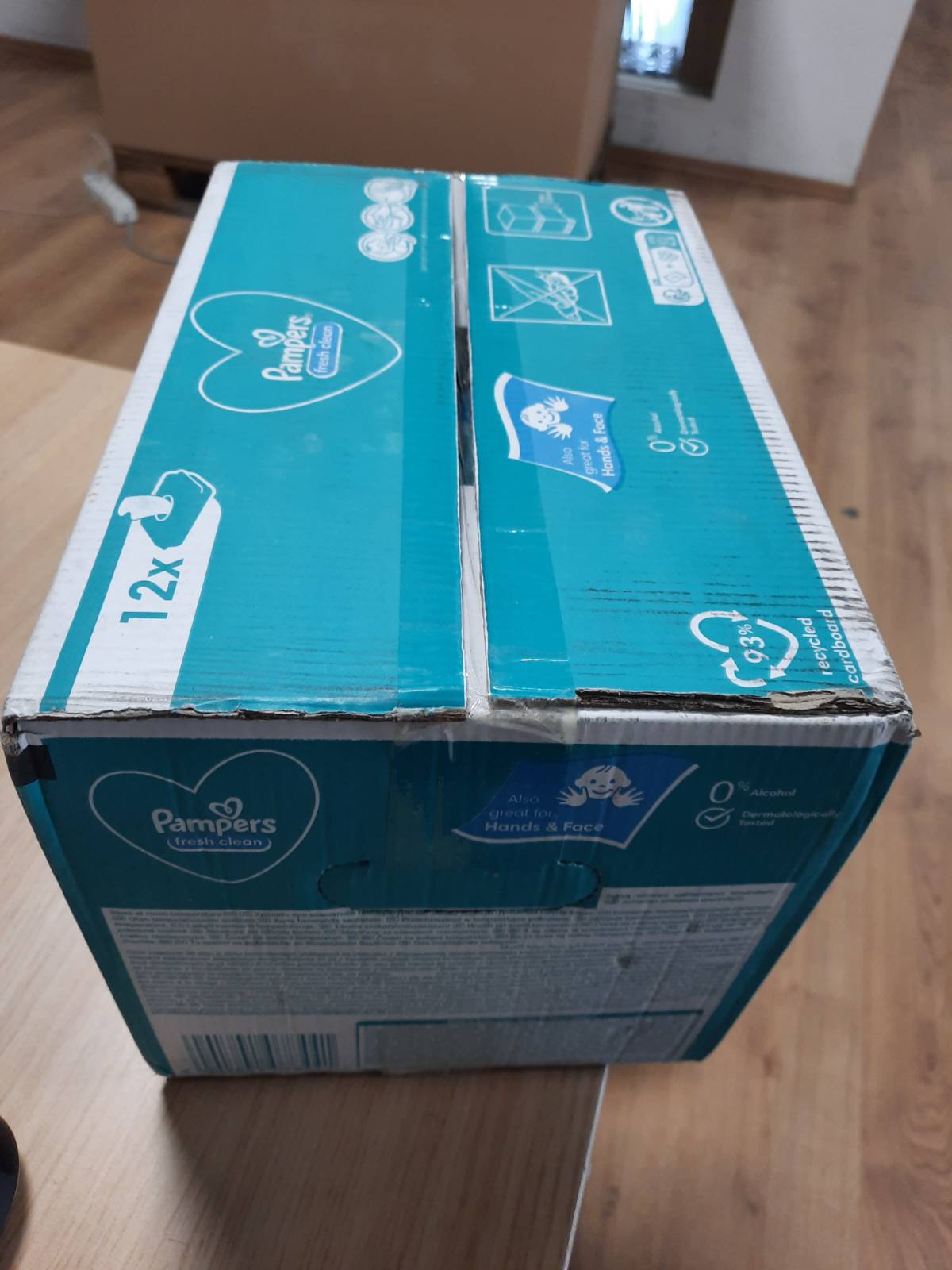 293525 - PAMPERS Peceta Fresh Clean, 12 pako me 52 peceta secila, gjithsej 624 peceta, aromë e lehtë