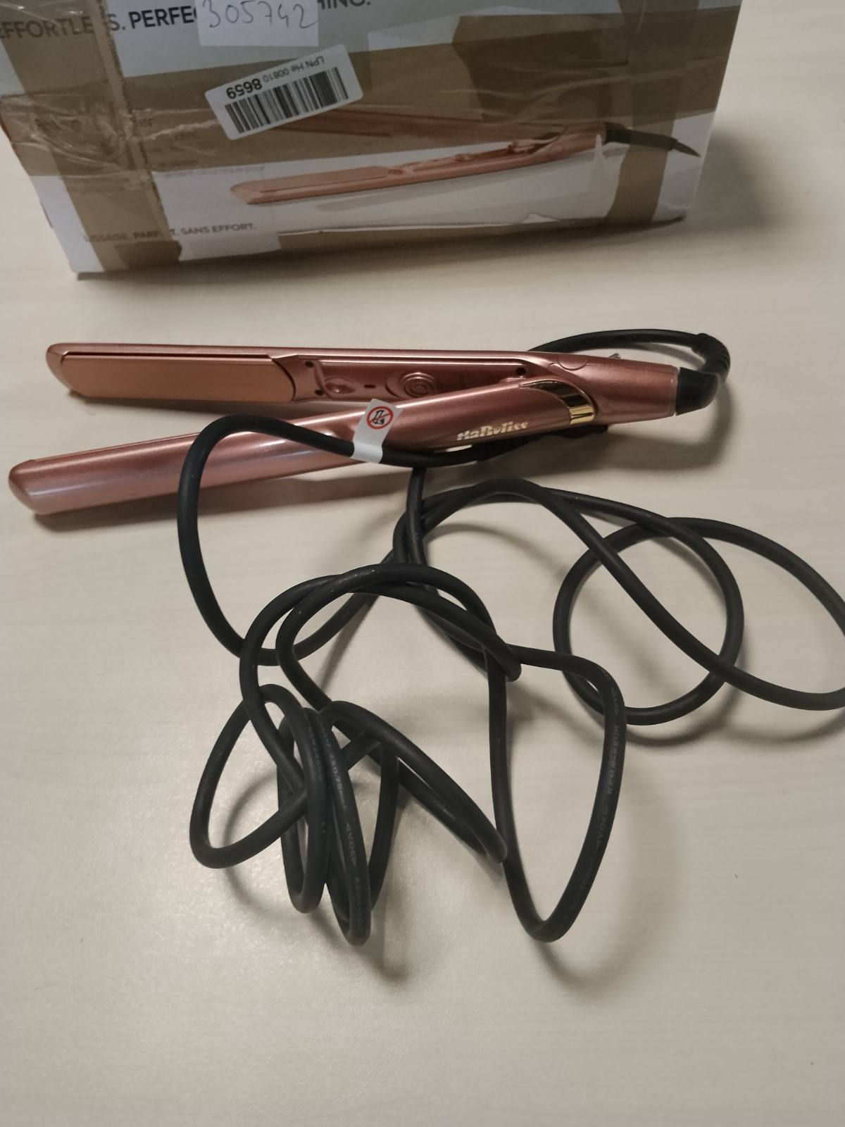 305742 - BABYLISS Pjatëzuese flokësh Rose Gold, Pllaka Qeramike, Ngrohje Ultra e Shpejtë 15 Sekonda, 3 Cilësime Temperature deri në 235°C, 2598PE