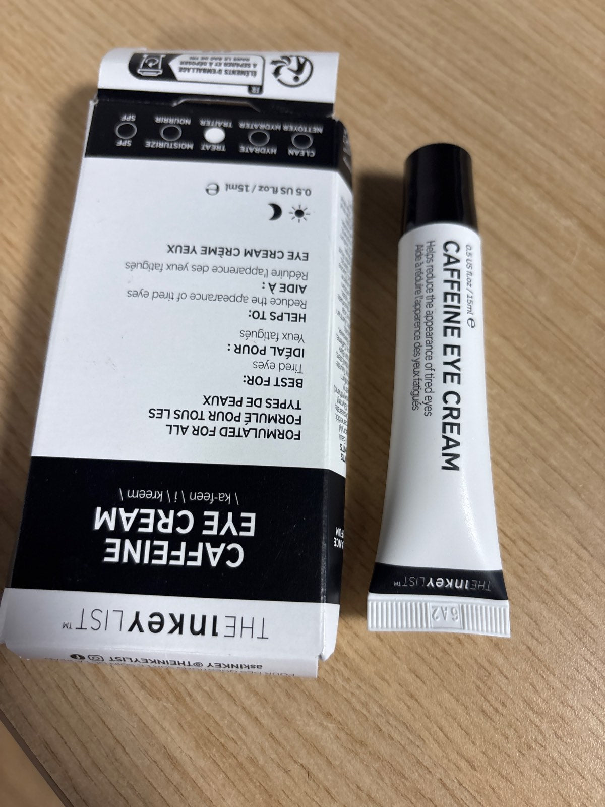 318385 - INKEY List Kremi për sytë me kafeinë, 15 ml, përmirëson rrathët e errët, pa aromë, vegan