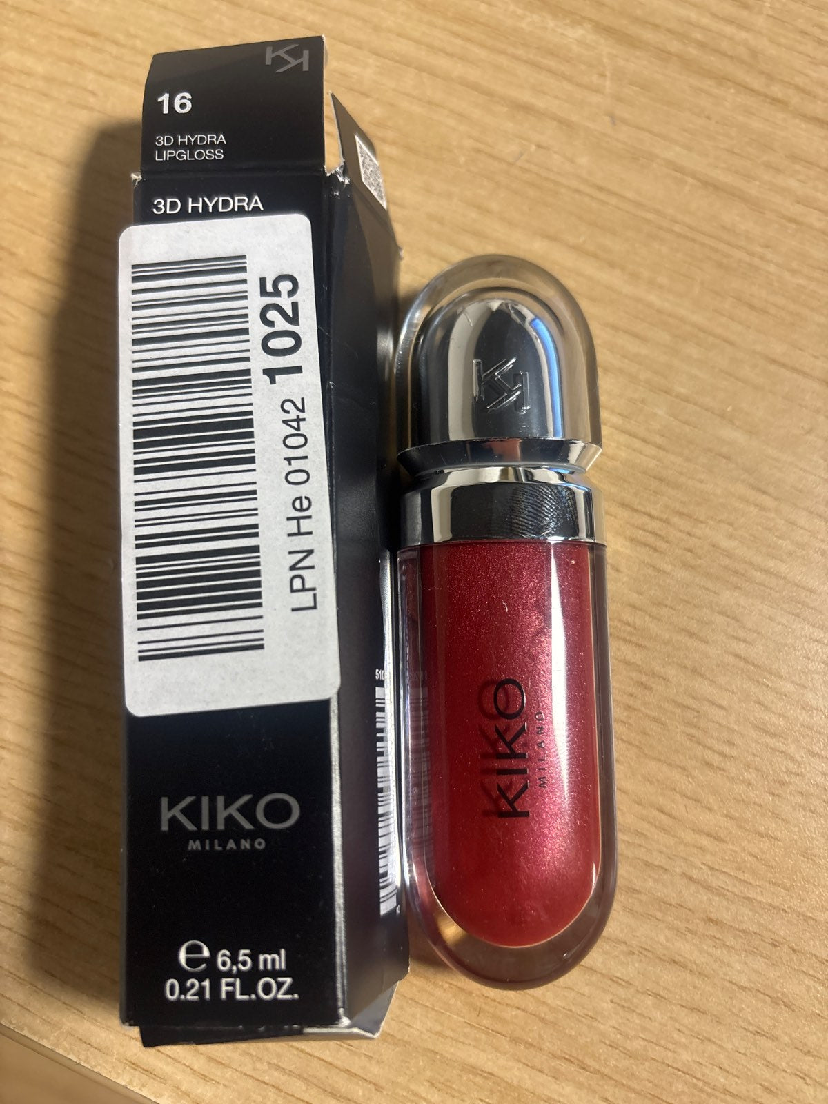 297388 - KIKO MILANO 3D Hydra Lipgloss 16, shkëlqyes buzësh me efekt 3D hidratues dhe voluminues