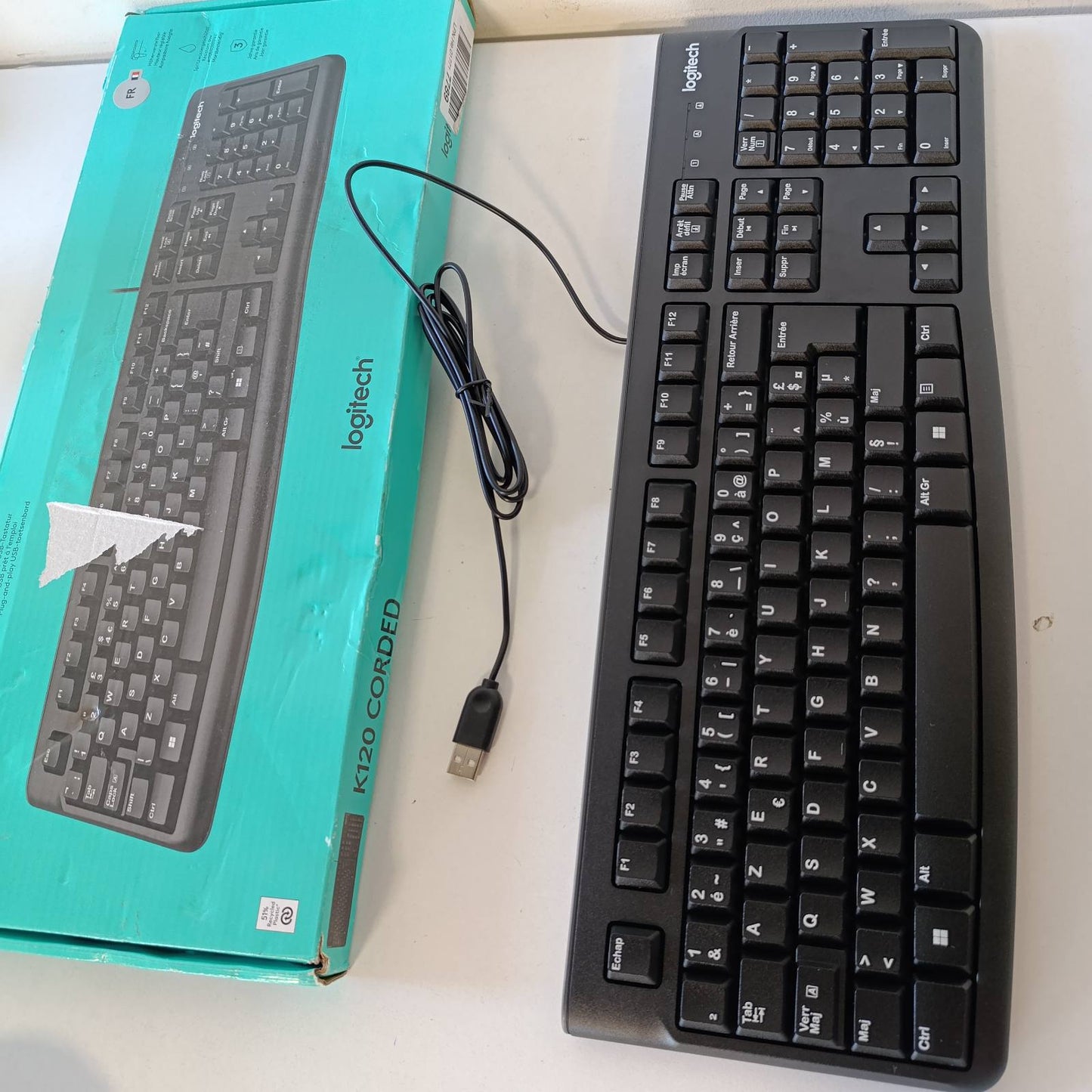 276949 - LOGITECH Tastierë me Tel K120 për Windows, USB Plug-and-Play, Madhësi Standarde, Rezistente ndaj Derdhjeve, Francez AZERTY - E Zezë