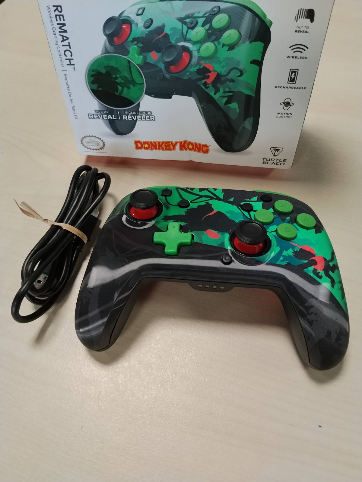 309654 - TURTLE BEACH Kontrolluesi pa tel Rematch Donkey Kong, i licencuar nga Nintendo, Butoni C nuk është i disponueshëm për Switch 2 dhe Switch