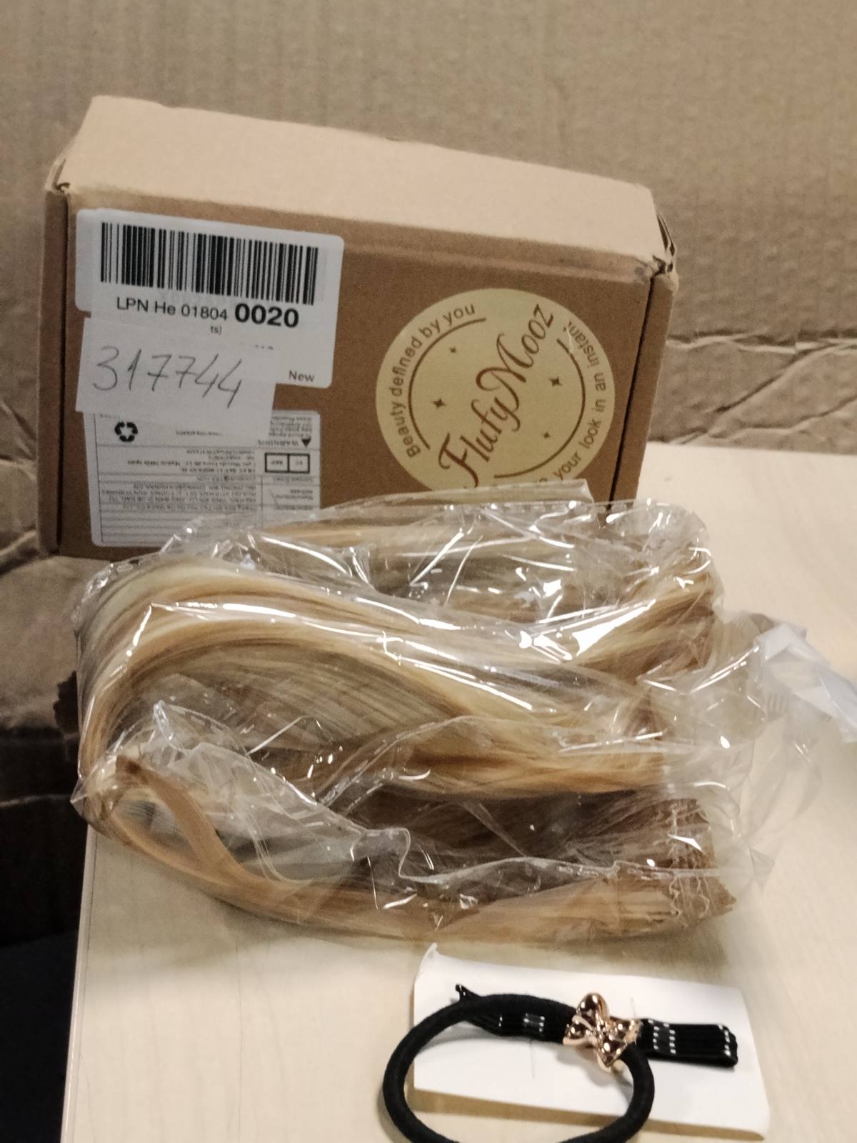 317744 - FLUFYMOOZ Zgjatje flokësh me 6 copë, 61 cm, të drejta, të gjata, flokë sintetike, bjonde e errët me njolla të holla