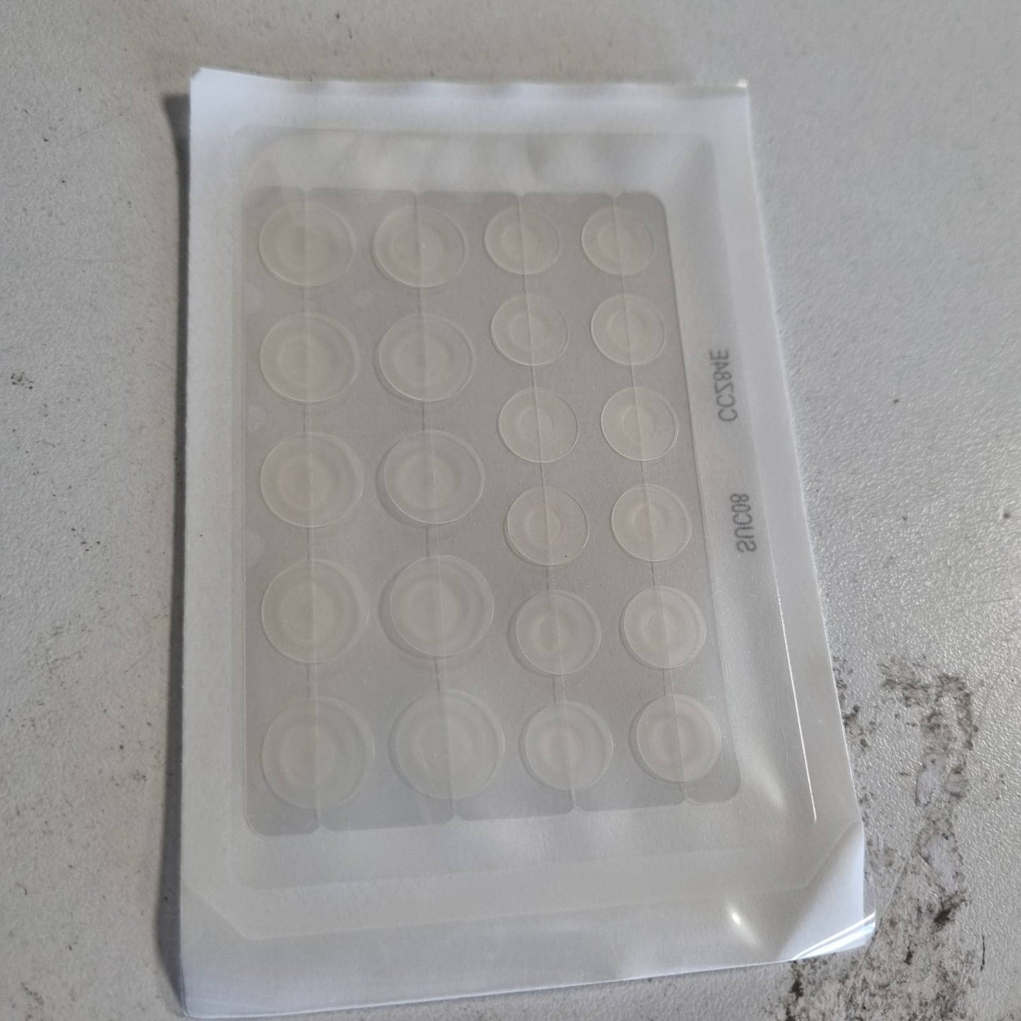 318544 - CERA VE Njolla për njolla, Rezultate në 3 orë, Teknologji hidrokoloide, 2 madhësi (10 dhe 12 mm), Njollë për puçrra x22