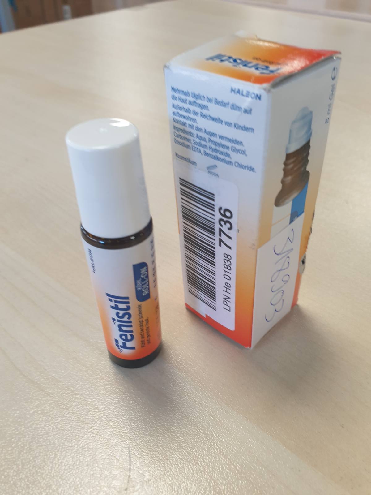 318903 - FENISTIL Cooling Roll-on 8 ml - Produkt kozmetik për qetësimin e lëkurës së irrituar dhe të kruar