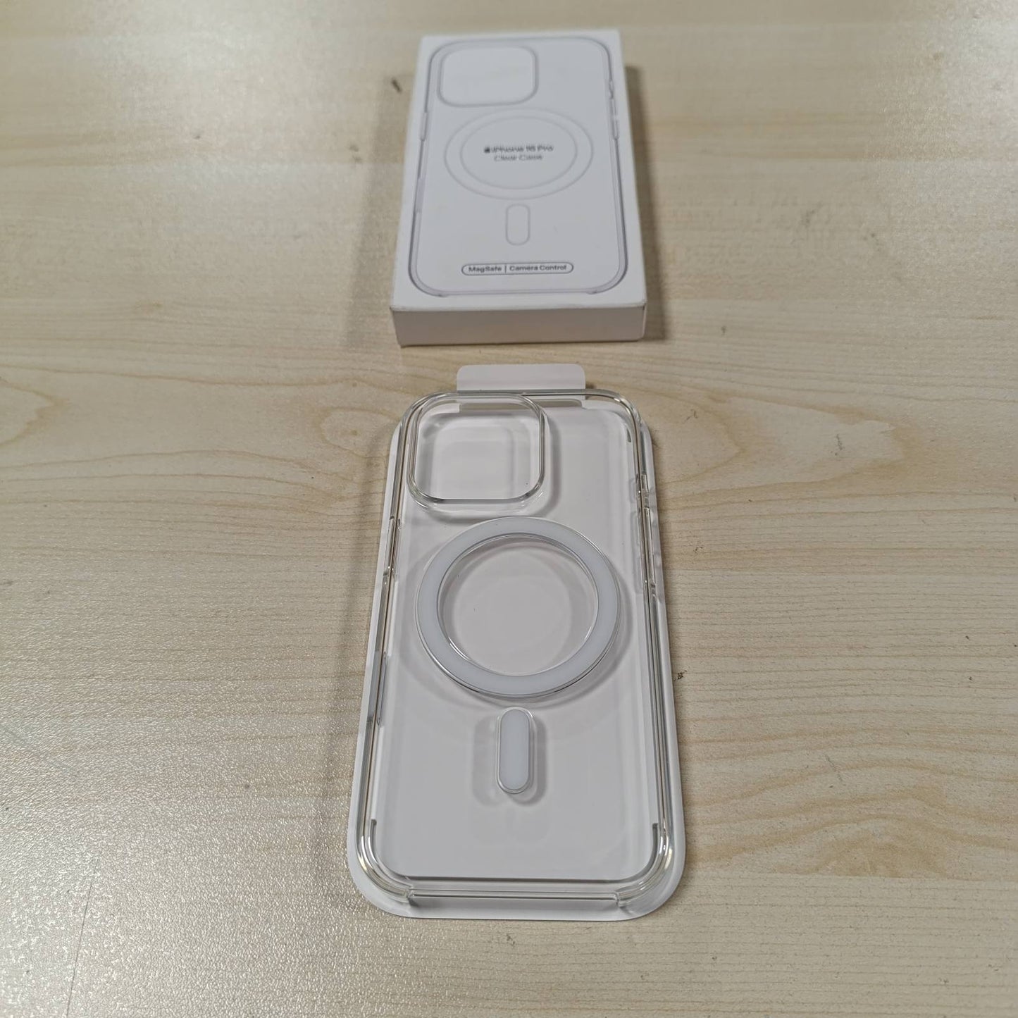 276442 - Apple Mbështjellëse transparente me MagSafe për iPhone 16 Pro