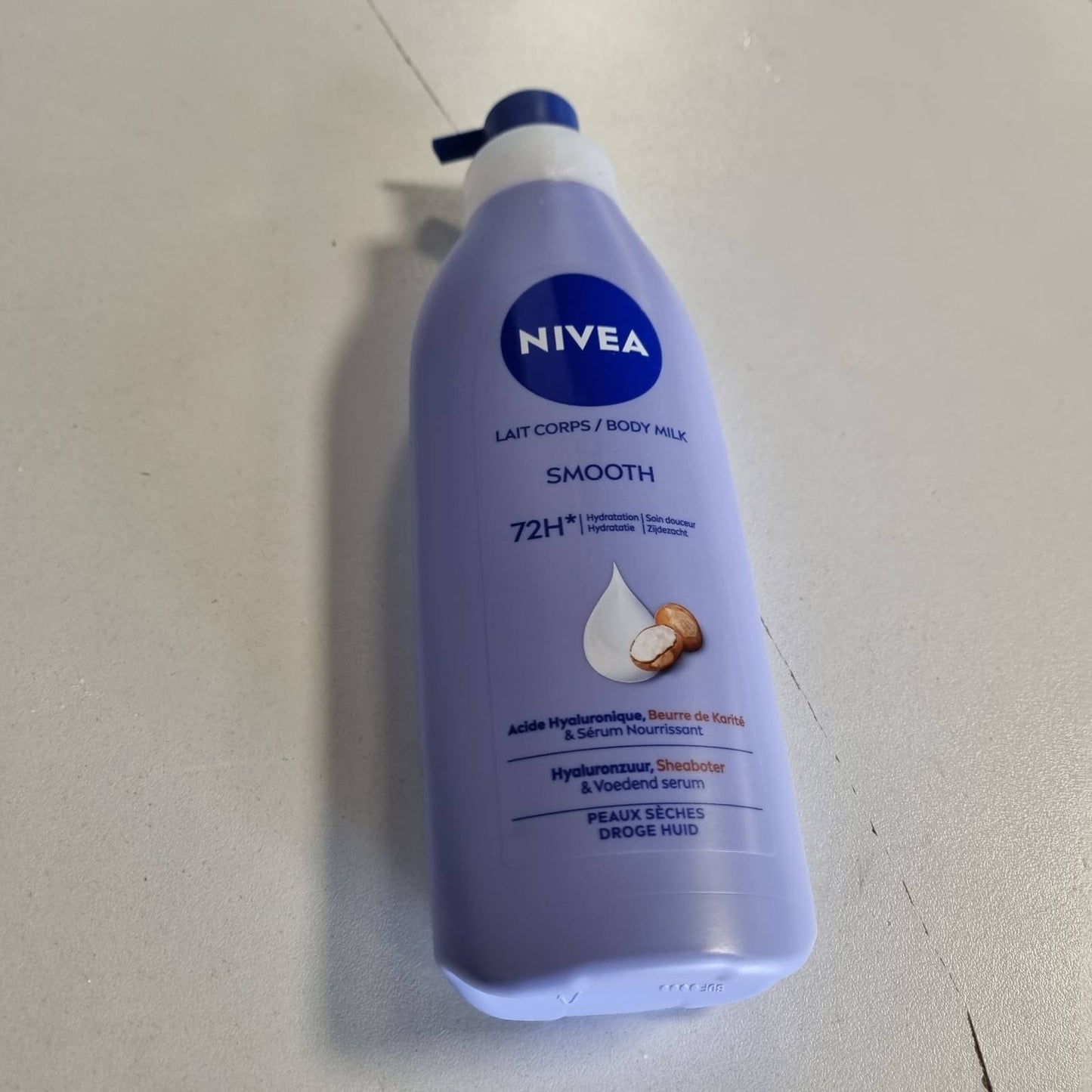 319121 - NIVEA Losion Trupi Hidratues i Butë 72h (1 x 250 ml), me acid hialuronik dhe gjalpë shea.
