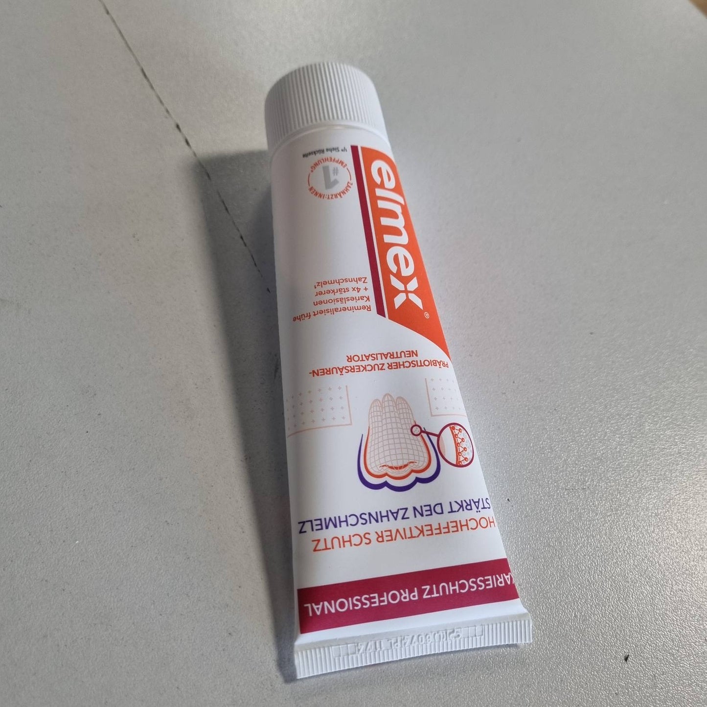 318805 - elmex Pastë Dhëmbësh për Mbrojtjen Profesionale të Kariesit, 75ml