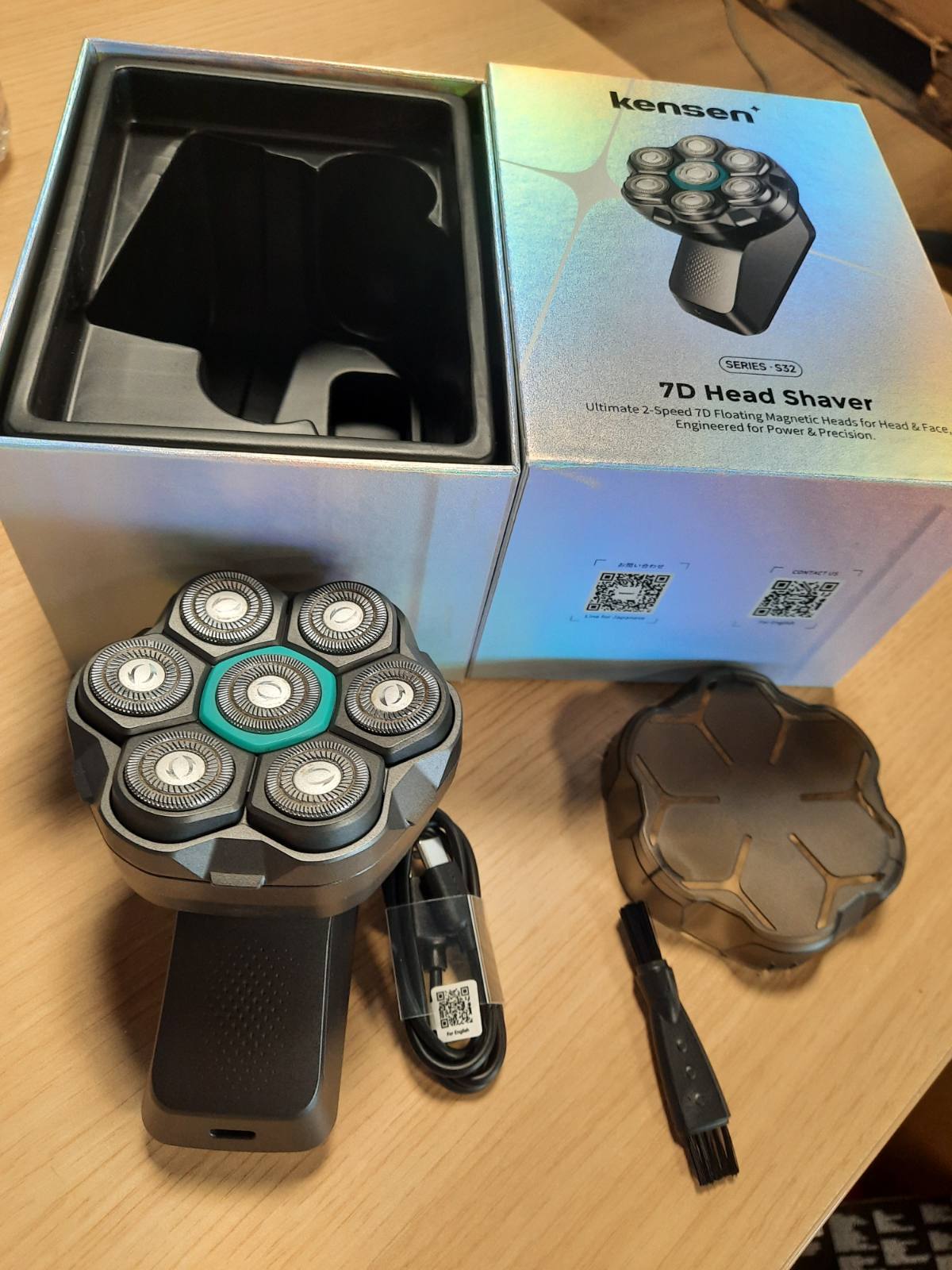 315713 - KENSEN Makinë rroje elektrike 7D për burra, jetëgjatësi baterie 100-minutëshe, IPX6 e papërshkueshme nga uji, ekran LED, USB-C, 8100 dhe 8500 RPM