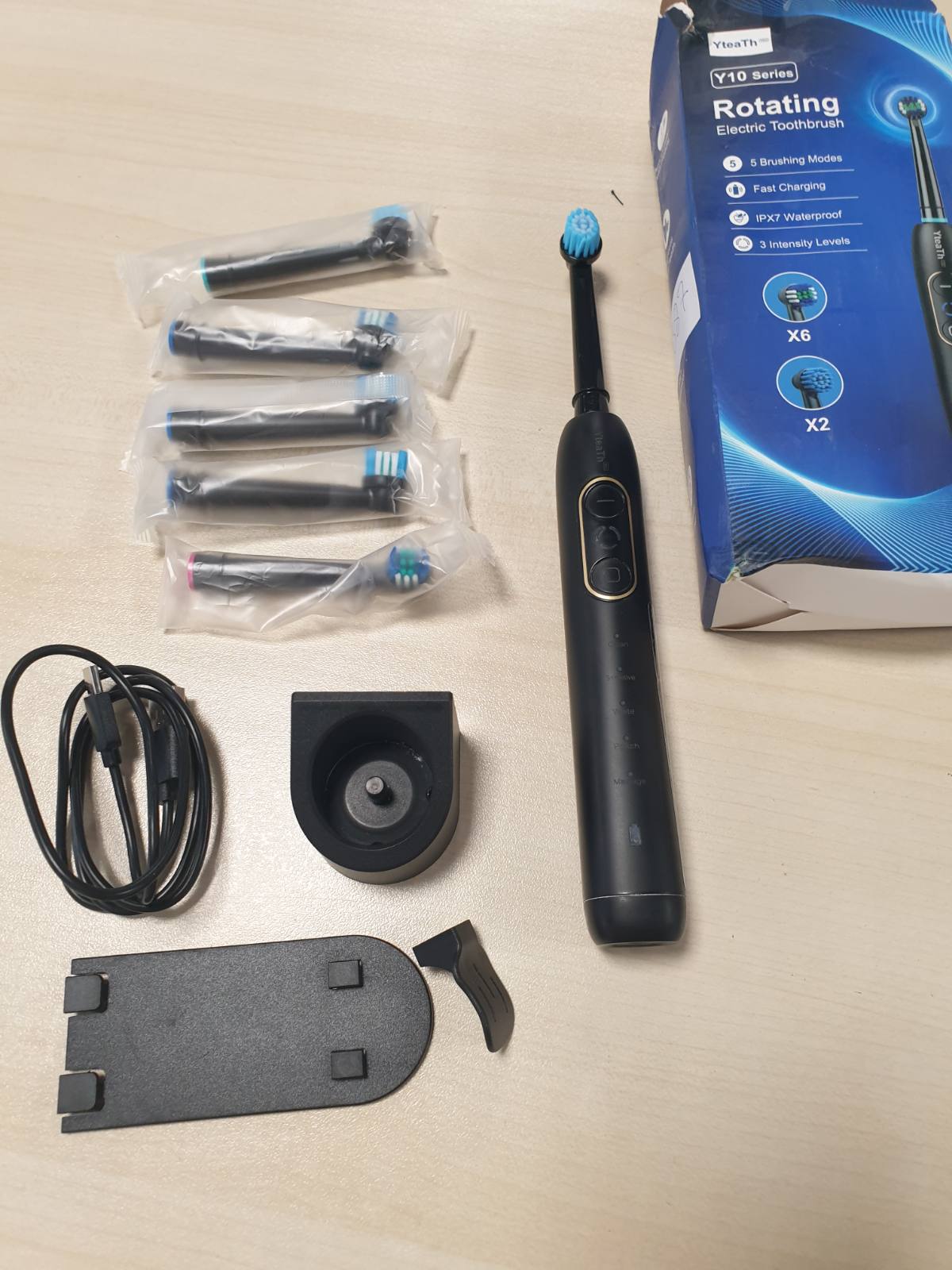 316387 - Furçë dhëmbësh elektrike rrotulluese, 3 nivele intensiteti, 5 mënyra, 8 koka furçe, IPX7 rezistente ndaj ujit, e zezë