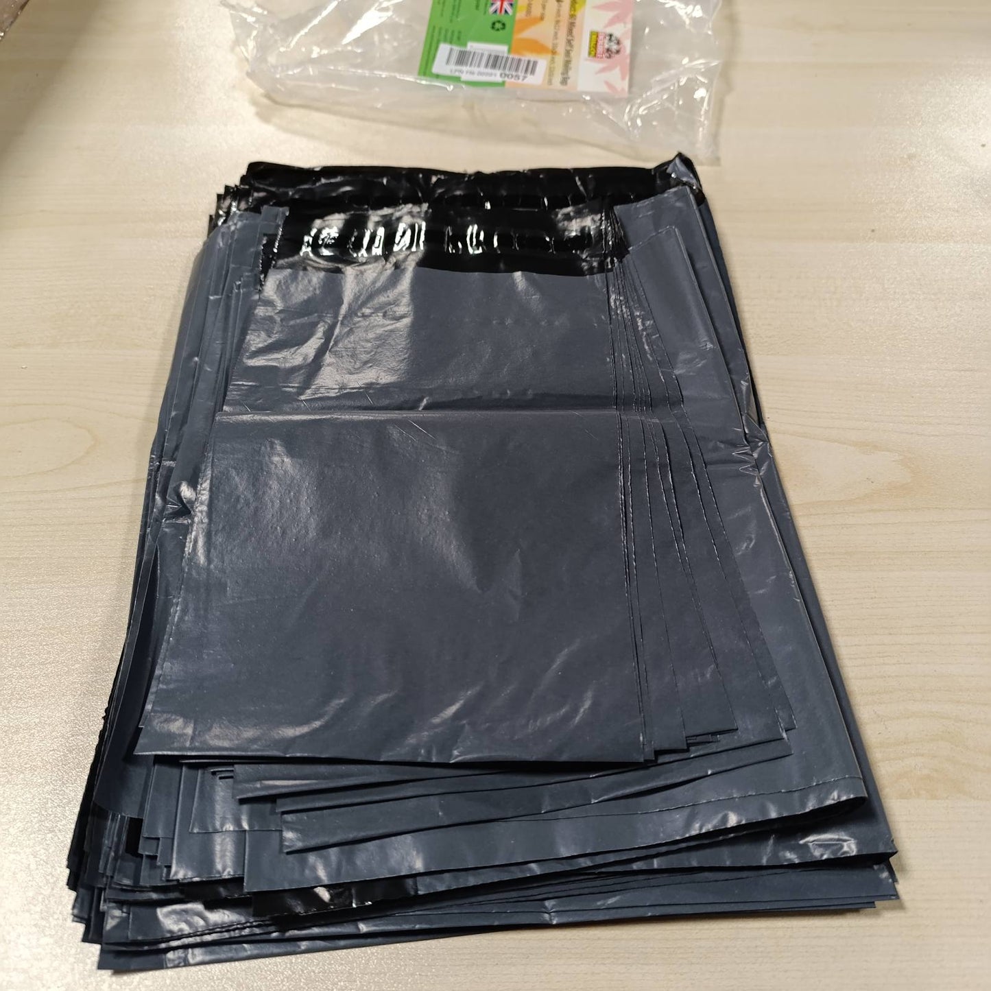 269628 - DOUBLE DRAGON Qese polietileni me vetë-vulosje me madhësi të përziera | Paketim i mbrojtur nga ndërhyrjet për transport, postë, shpërndarje dhe transportim | 4 madhësi nga e vogla në të mëdha - 15 copë secila (Pako me 60)