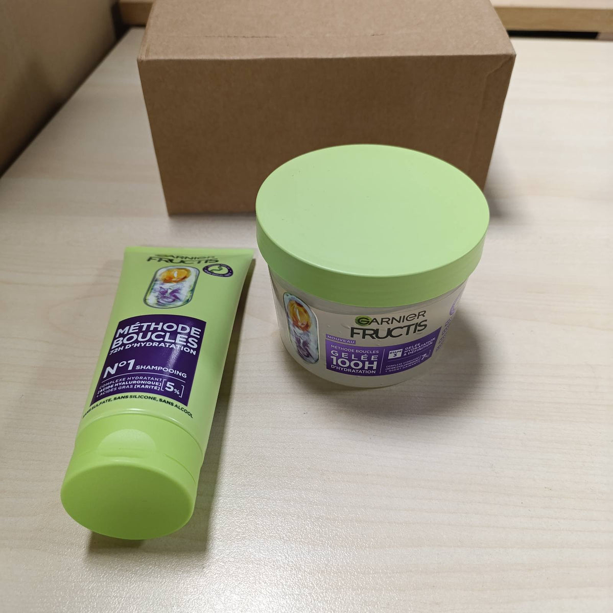 318067 - GARNIER Fructis Metoda e Kaçurrelave, Rutinë me 2 Produkte: Shampo dhe Xhel Hidratues, Acid Hialuronik, për të gjitha llojet e kaçurrelave