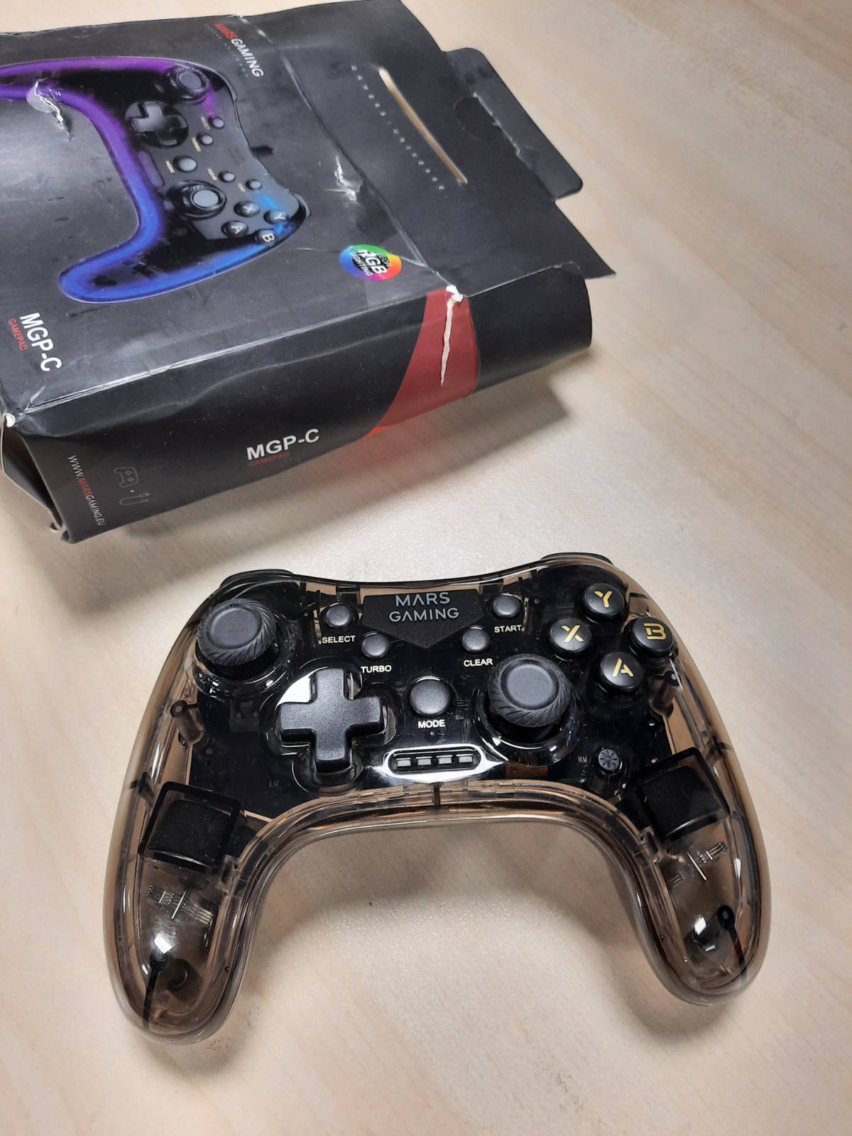 273819 - MARS GAMING - MGPC Gamepad Profesional Neon RGB - Dridhje Haptike e Dyfishtë, Levë Analoge - Për PC, PS3, Mac, Switch, Switch 2, Raspberry Pi, Android