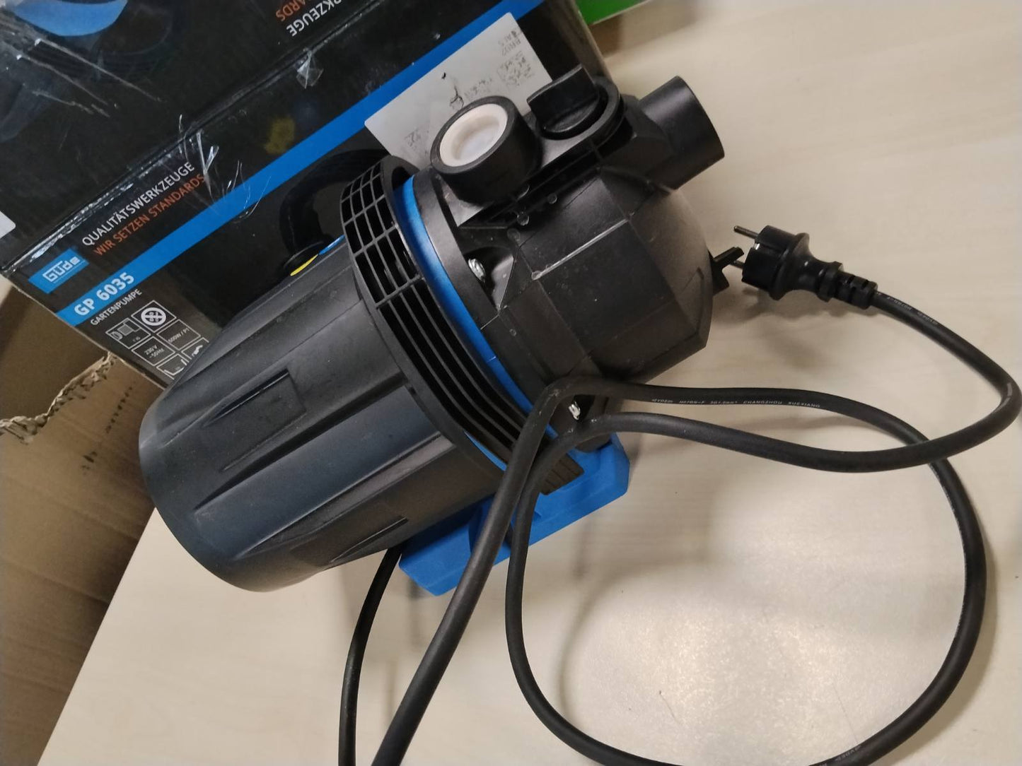 322271 - GÜDE Pompë kopshti GP 6035, 600 W, shpejtësi maksimale 3200 l/orë, lartësi thithjeje deri në 7 m, fileto 1" IG