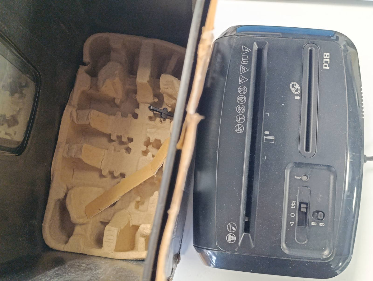299138 - FELLOWES Copëzues letre me prerje grimcash me 8 fletë (P4), Powershred 8Cd, kosh mbeturinash 14L, prerje tërthore, copëton gjithashtu kartat e kreditit