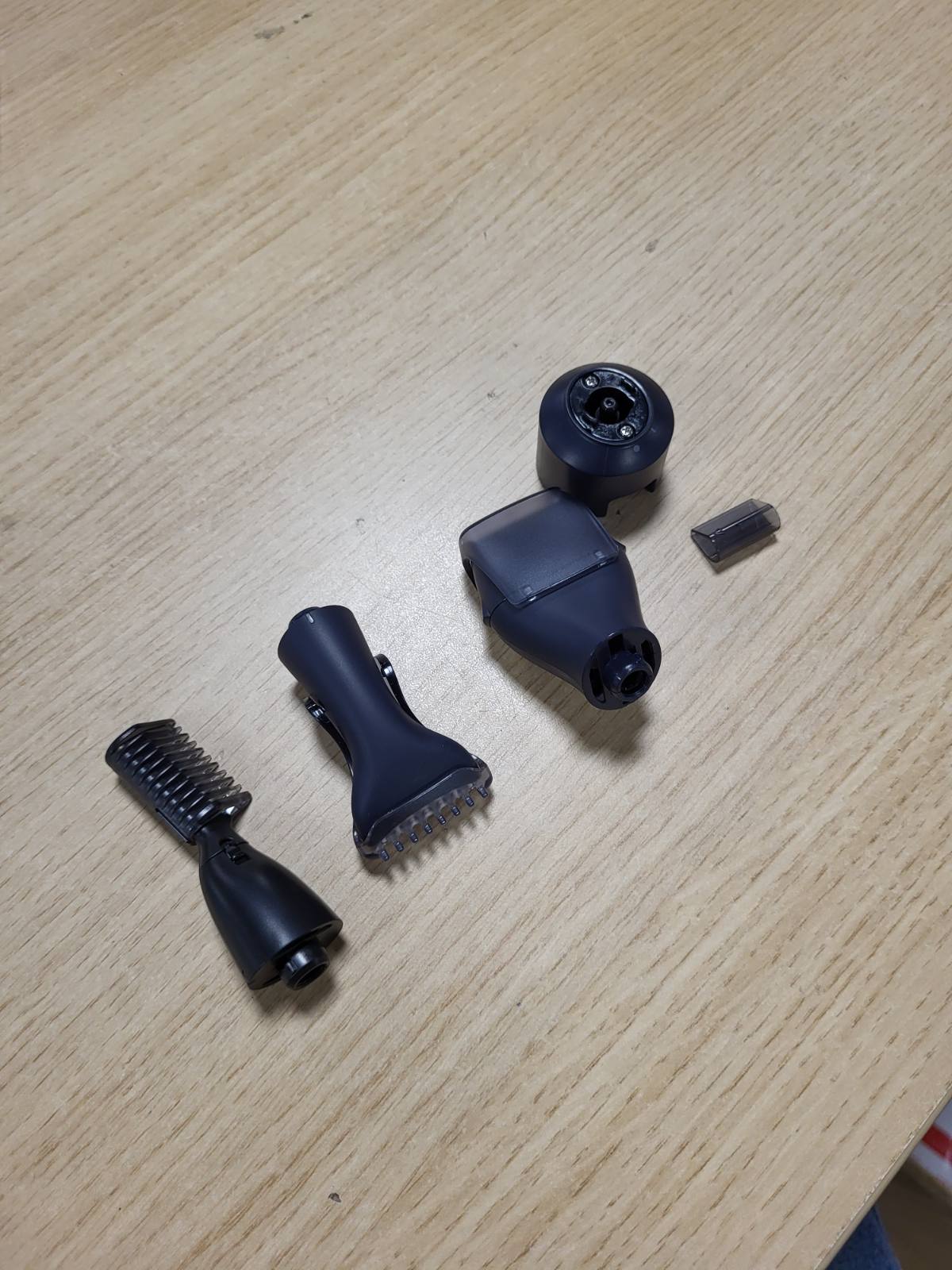 316206 - PANASONIC ER-CDT1-A301 Shtojcë Shumëformëshe, Set Shtojce Koke Rruajtjeje/Shkurtimi Detajesh, Makinë Rruajtjeje Detajesh, e Zezë