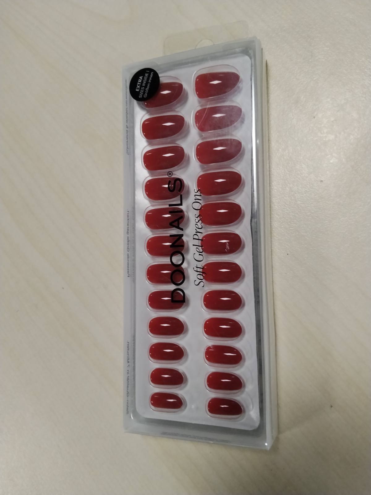 317416 - DOONAILS® - Thonjtë me xhel të butë, set me 30 pjesë, formë e rrumbullakët Mon Cheri, thonj me shtypje të kuqe, mbulim i plotë me cilësi salloni