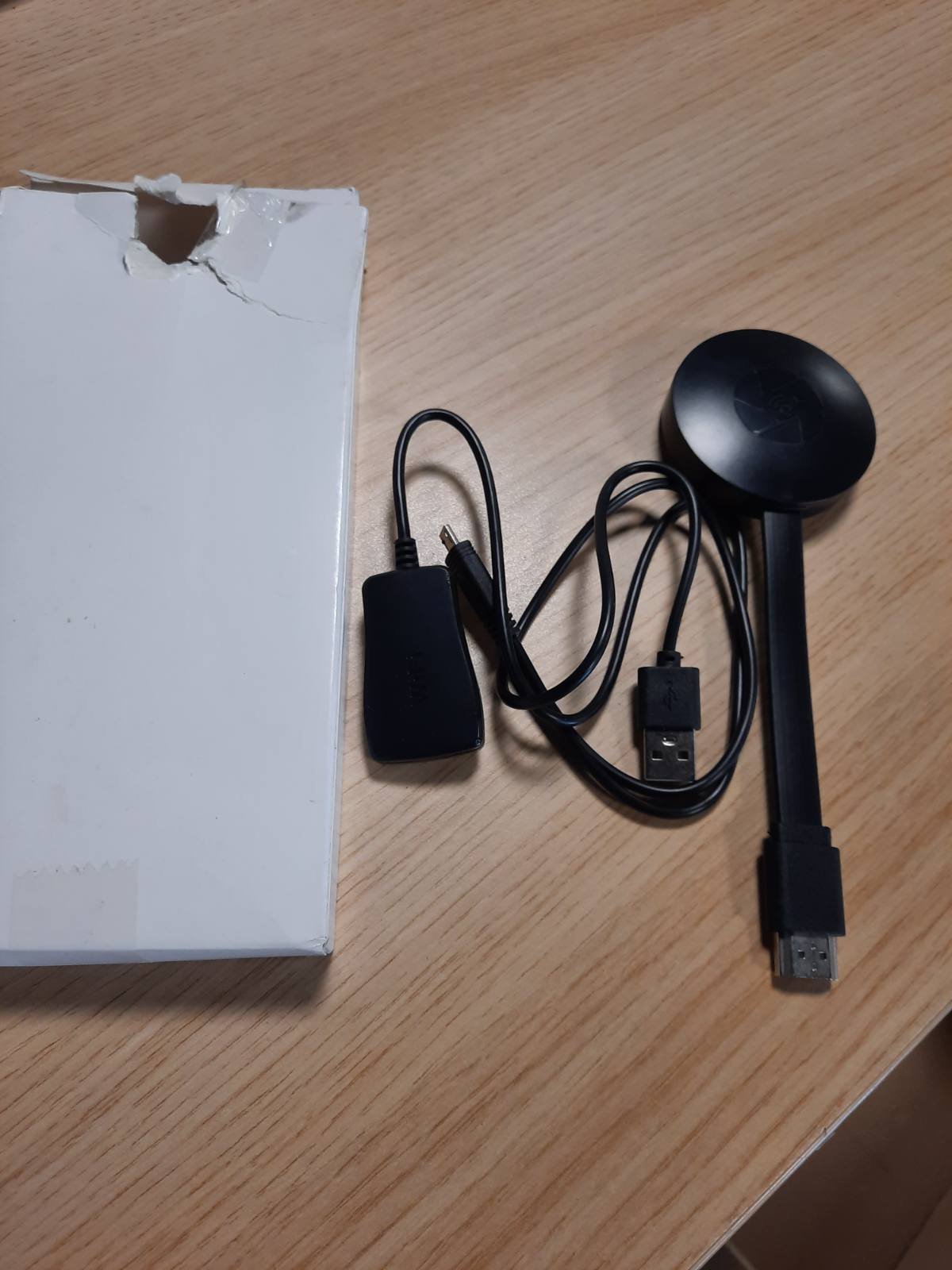 320273 - CHROMCAST Pajisje Chromecast për TV, Wi-Fi pa tel, Përshtatës për ekran, Transmetim 4K, Mbështet Android/IOS/Windows/Mac/Projektor