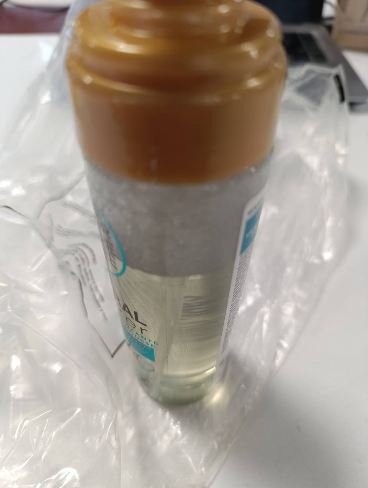 306810 - GARNIER Ambre Solaire Bronzues Natyral, Shkum Vetë-nxirës Hidratues, 200 ml, nxirje graduale dhe e personalizueshme, ujë kokosi dhe glicerinë, vegane dhe pa mizori