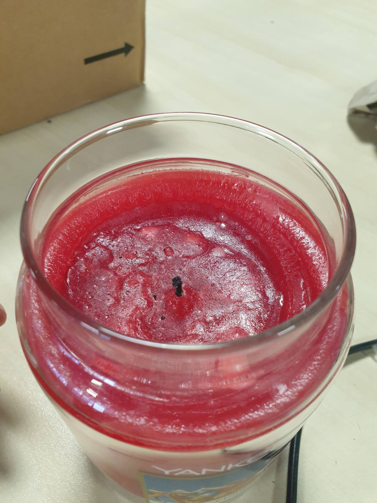 184268 - YANKEE CANDLE Qiri Aromatik në Gotë të Madhe | Aromë Nata e Krishtlindjeve | Kohëzgjatje Djegieje deri në 150 Orë | Dhurata e Përshtatshme për Gra