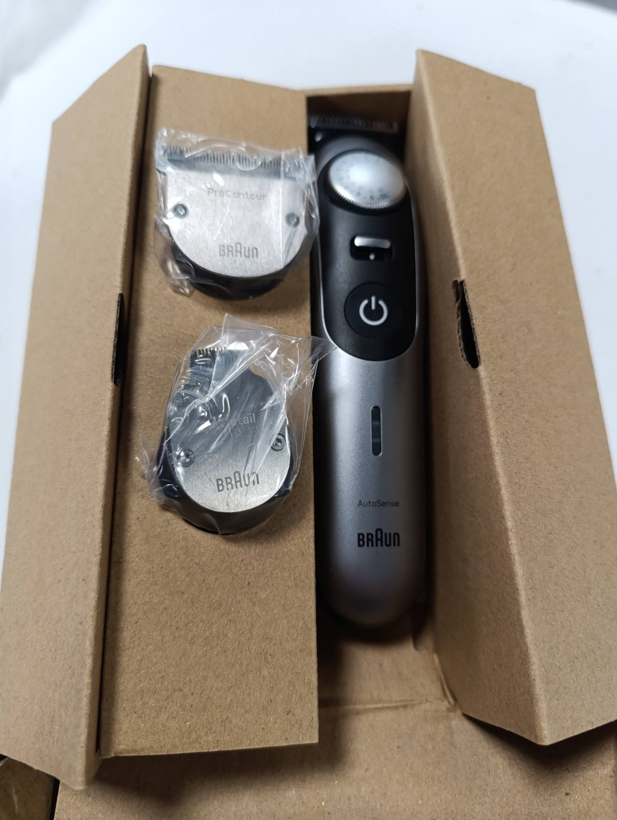 307135 - BRAUN Makinë prerëse për mjekër BT9440, krom